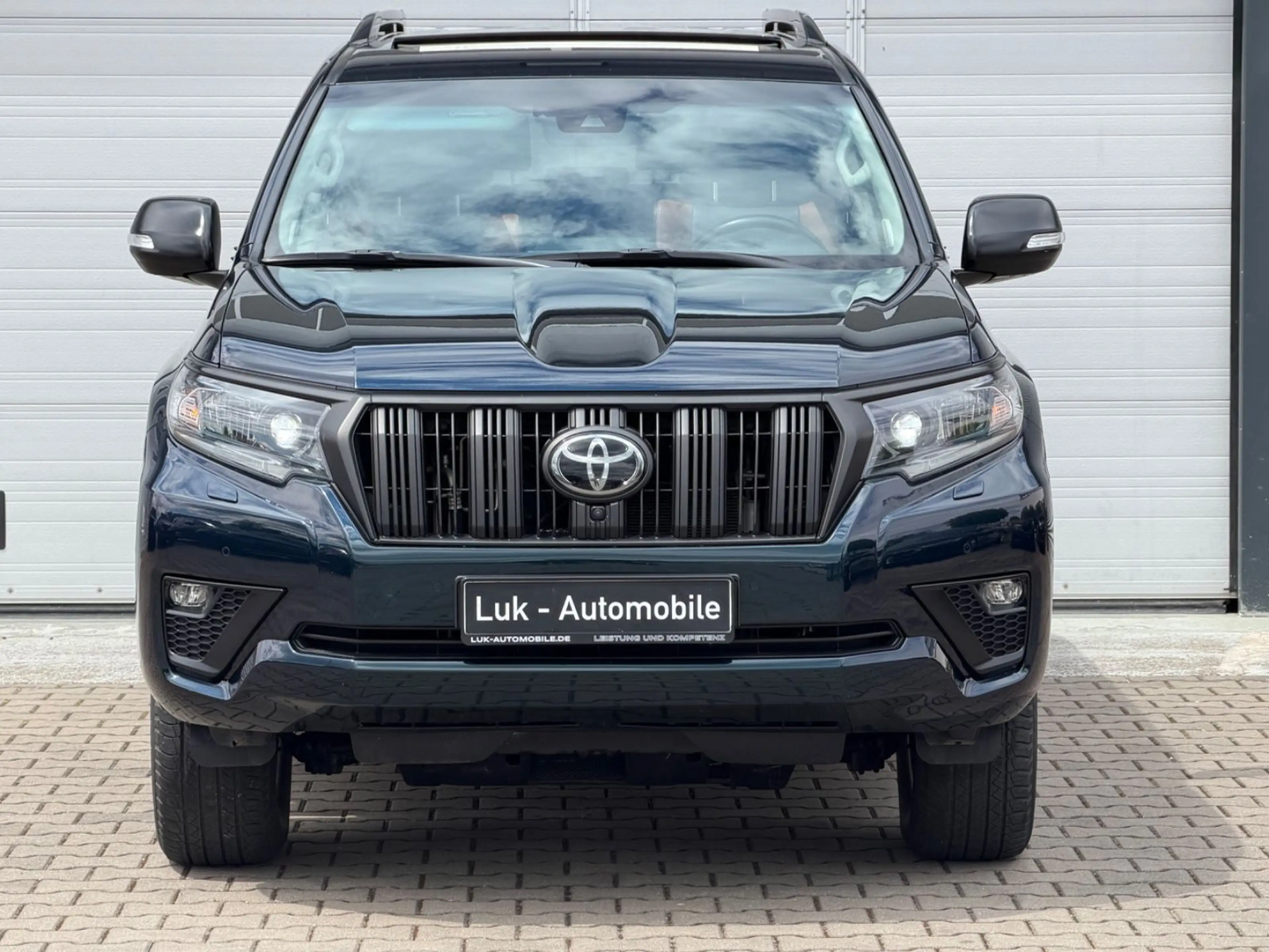Toyota Land Cruiser TEC EDITION°7 SITZ°VOLL — photo 4