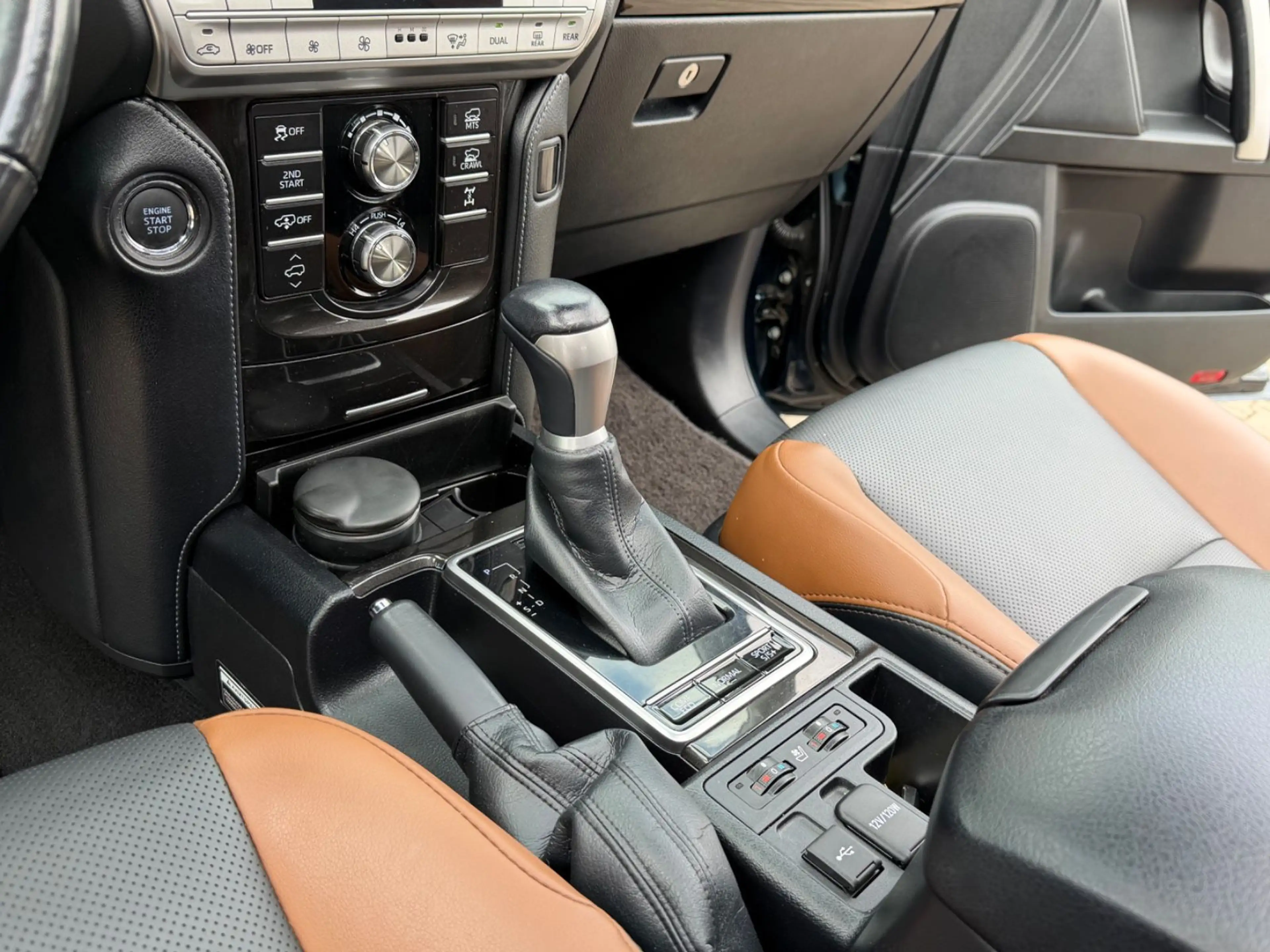 Toyota Land Cruiser TEC EDITION°7 SITZ°VOLL — photo 13