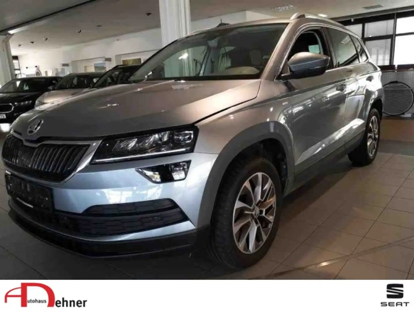 Skoda Karoq Clever 1.5 TSI DSG ACC+RKAM+CARPLAY+NAVI Klima Grau - 1