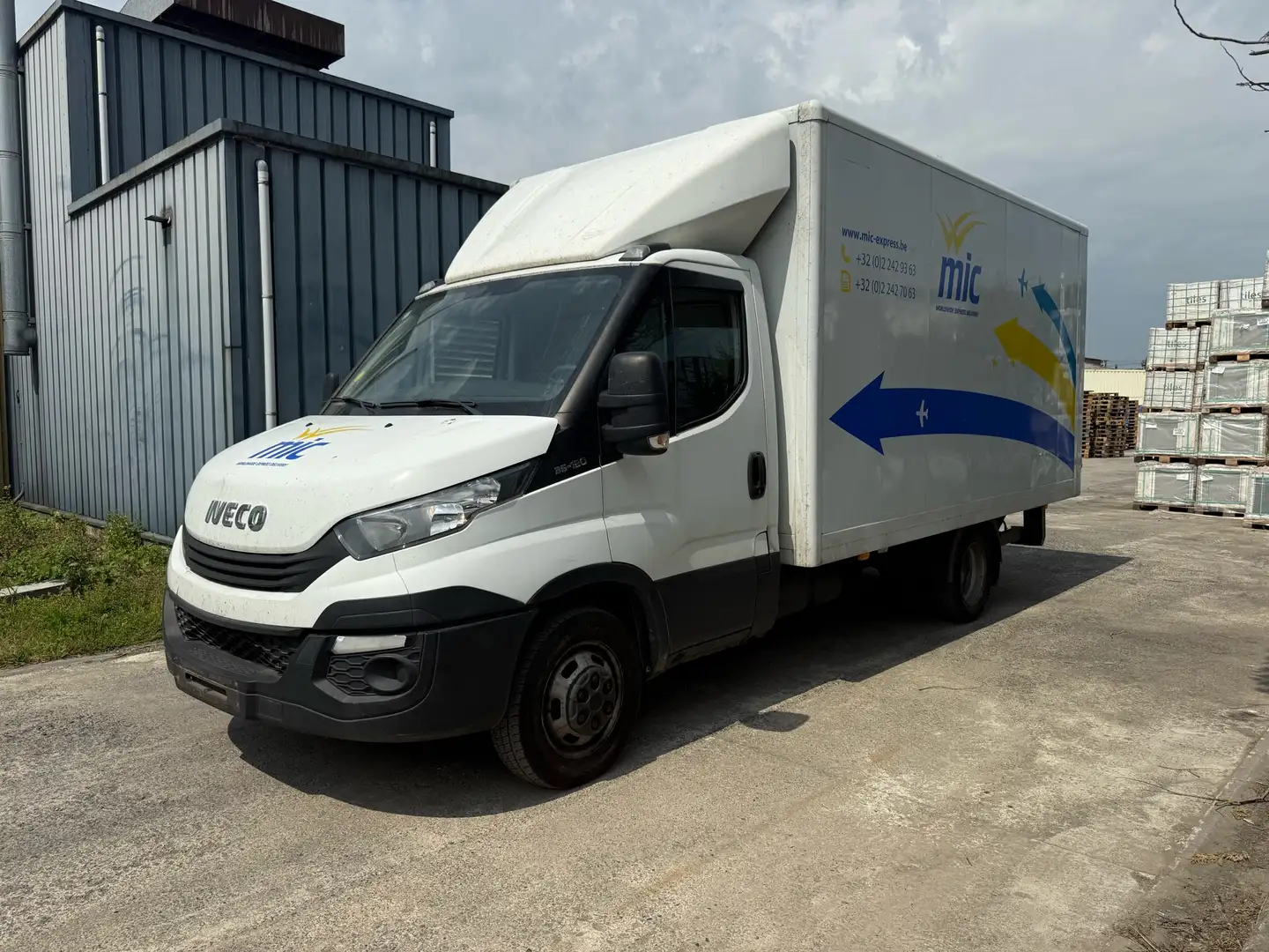 Iveco Daily 35C120 euro6b b cat no clima drive super Blanc - 2