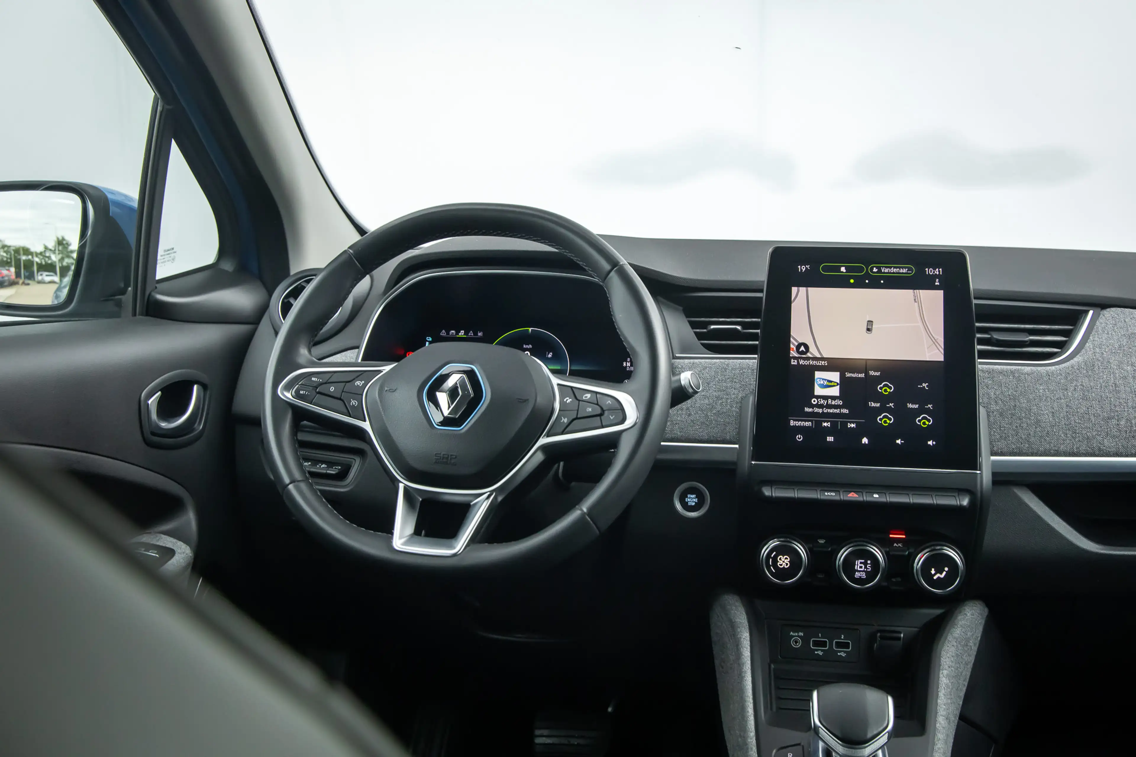 Renault ZOE R135 Intens Bns 52kwh Camera | Pdc | Carplay | Hal — photo 8