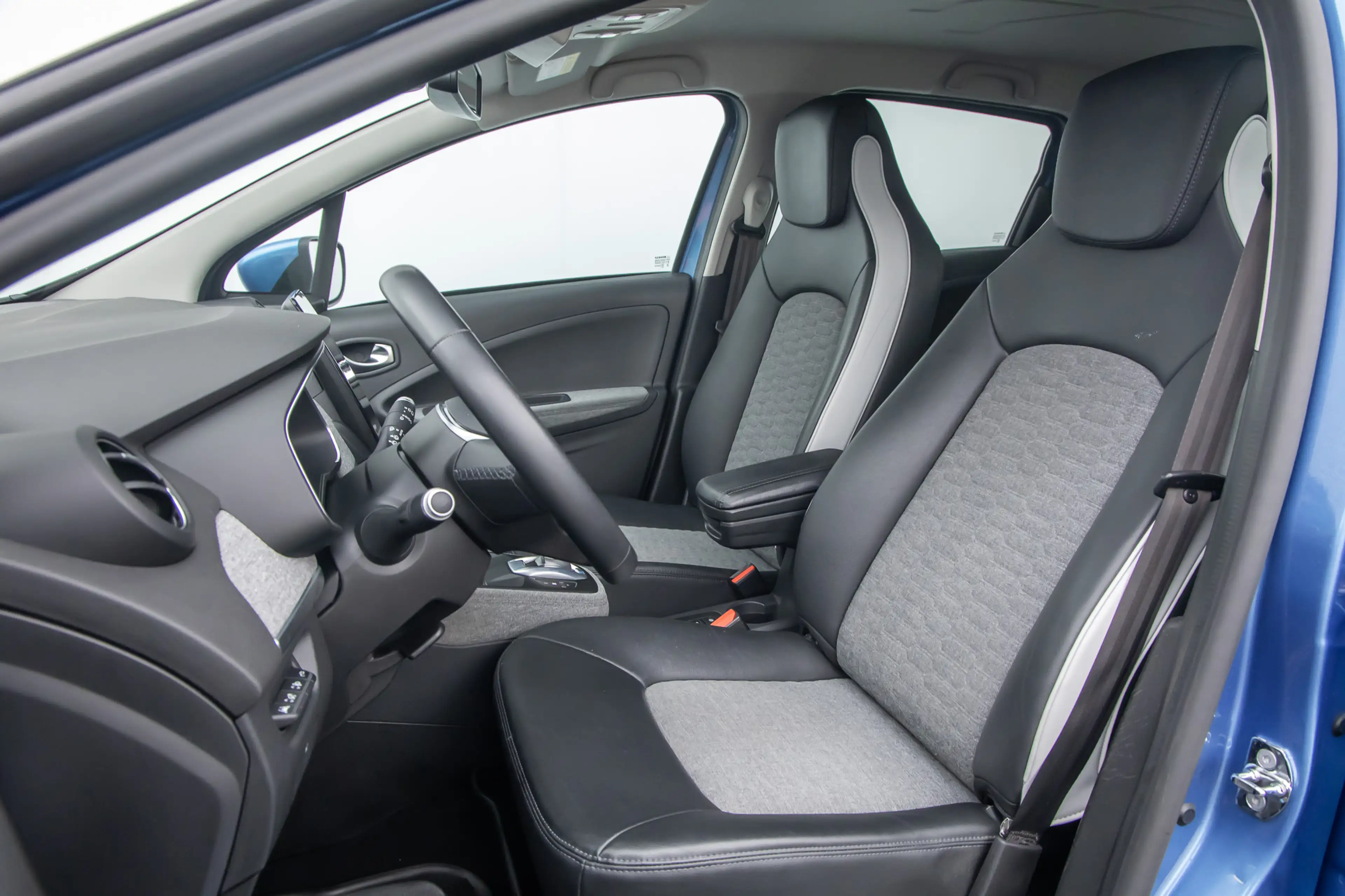 Renault ZOE R135 Intens Bns 52kwh Camera | Pdc | Carplay | Hal — photo 7