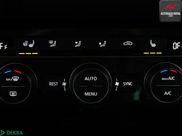 Volkswagen Tiguan view 19