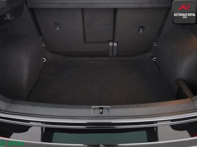 Volkswagen Tiguan view 22