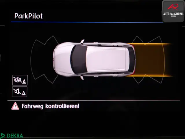 Volkswagen Tiguan view 14