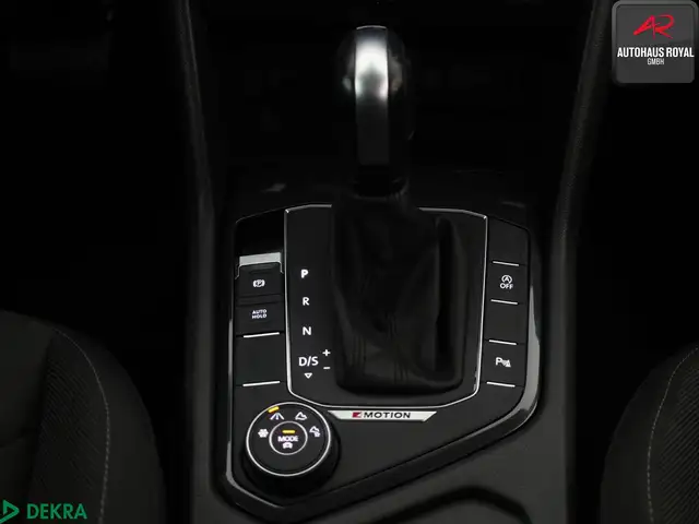 Volkswagen Tiguan view 20