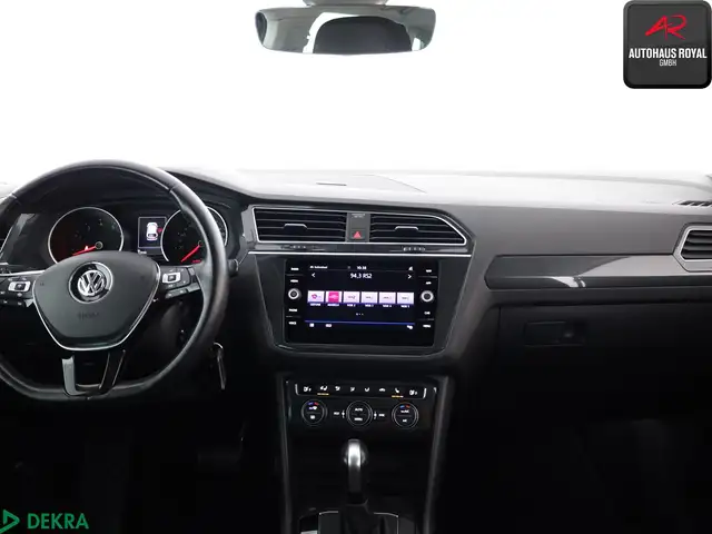 Volkswagen Tiguan view 9