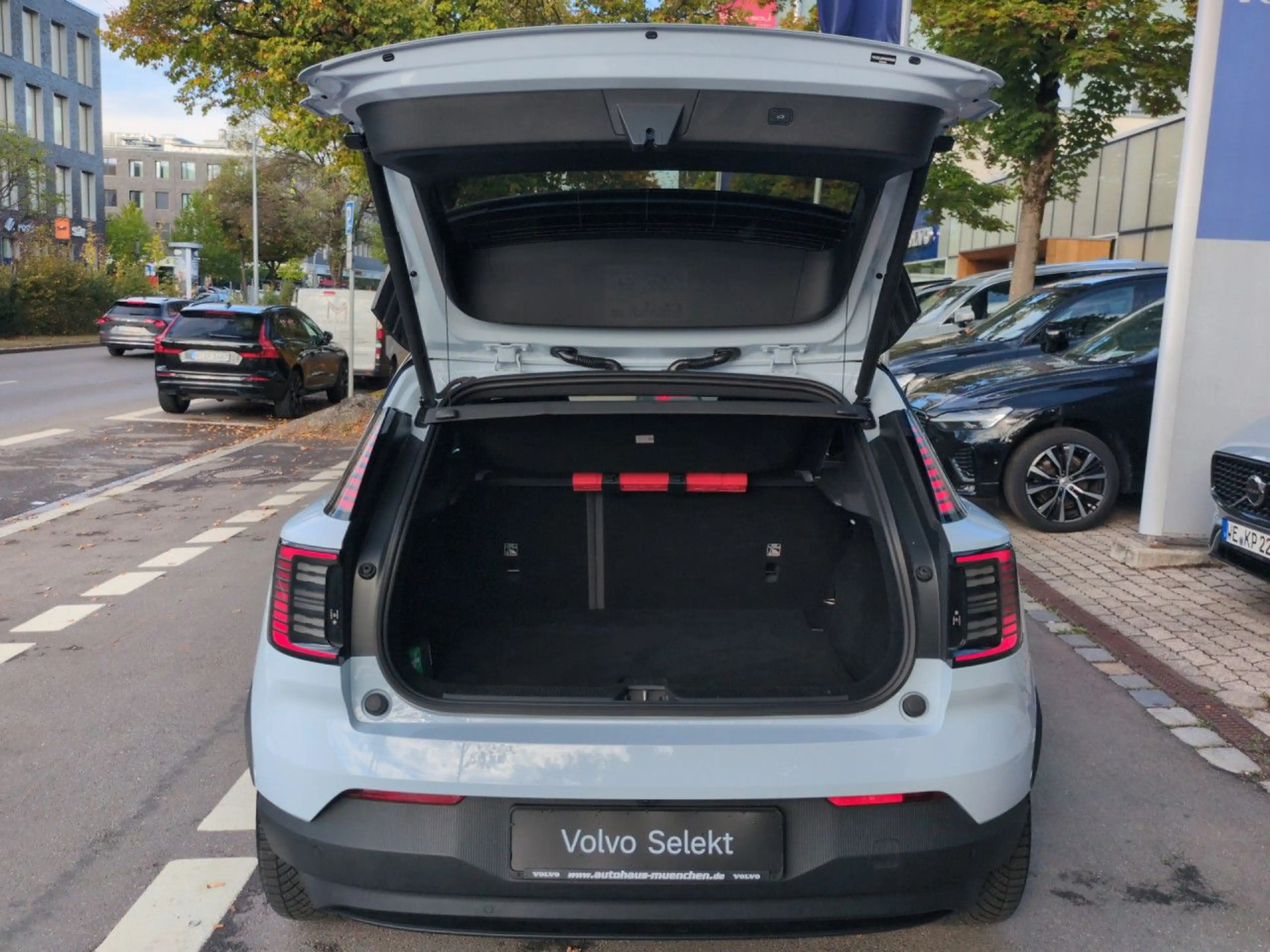 Volvo EX30 Ultra 2WD Pure Electric Bluetooth LED Klima — photo 23