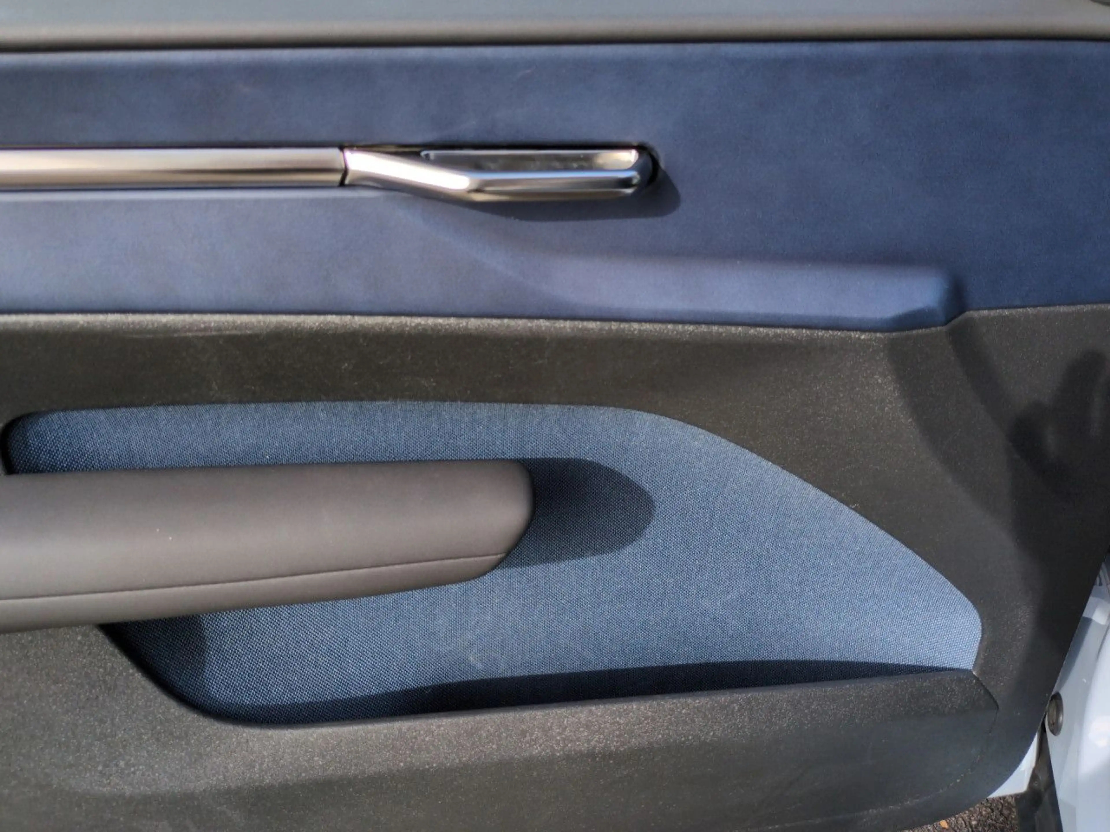 Volvo EX30 Ultra 2WD Pure Electric Bluetooth LED Klima — photo 10