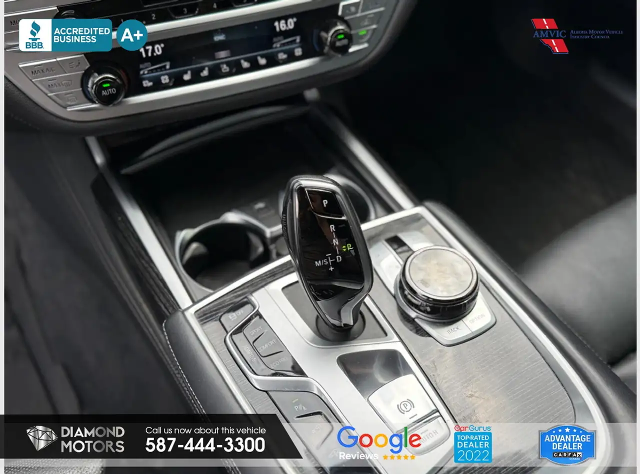 BMW 7 Series снимка BMW 7 Series