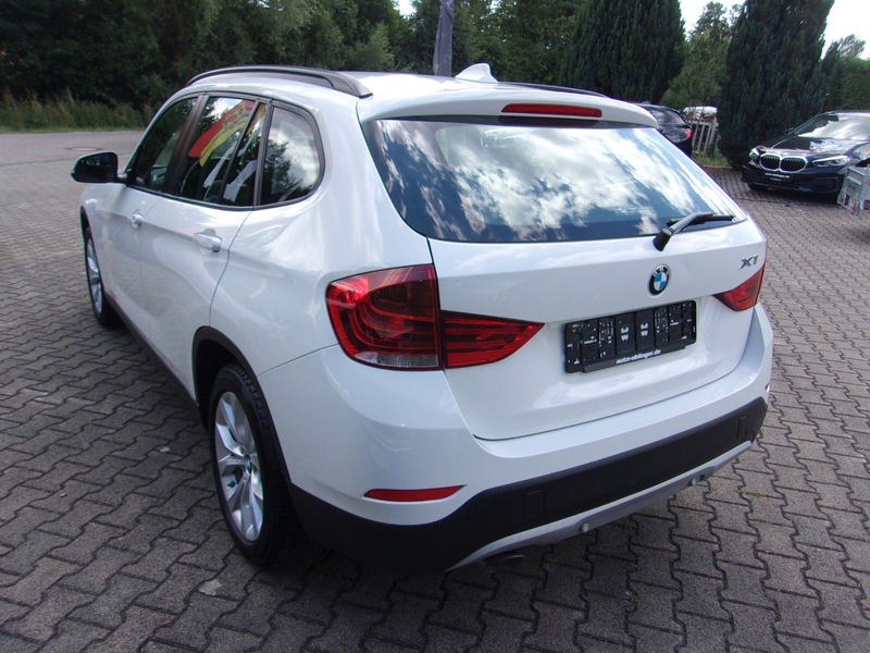 BMW X1 sDrive16d — photo 4