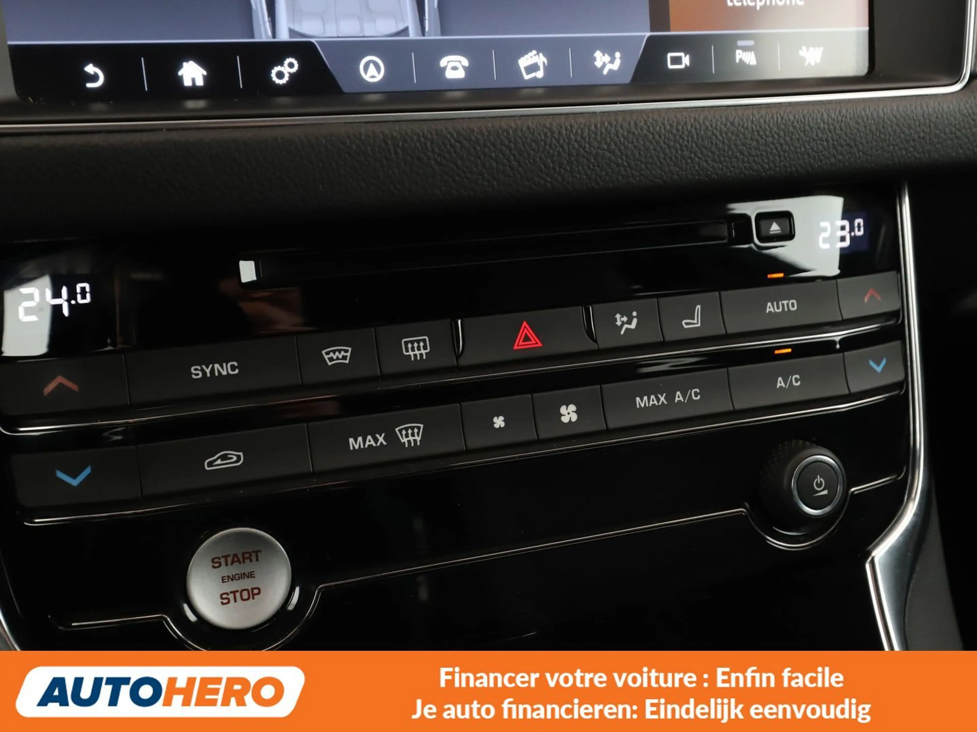 Jaguar XF 20d R-Sport AWD — photo 14