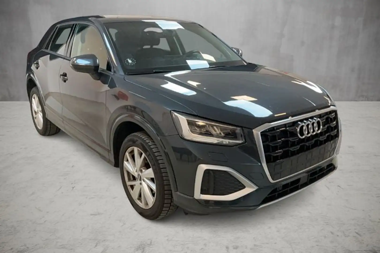 Audi Q2 30 TFSI advanced SHZ*ACC*PDC*LED*ALU Grijs - 2