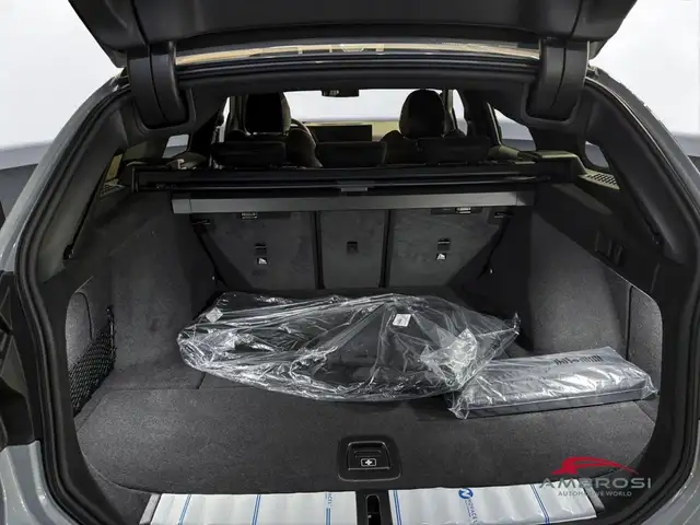 BMW Unknown Model view 6