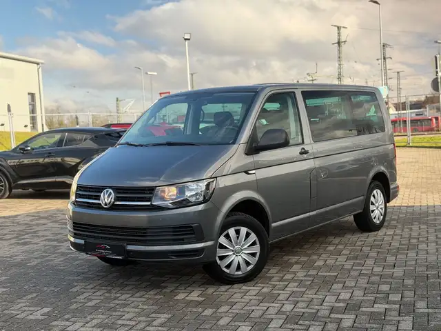 Volkswagen T6 Multivan T6 2.0 TDI Multivan*Tempomat*Navi*Shzg*7-Sitzer*
