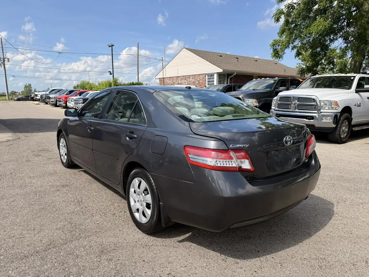 Toyota Camry снимка Toyota Camry