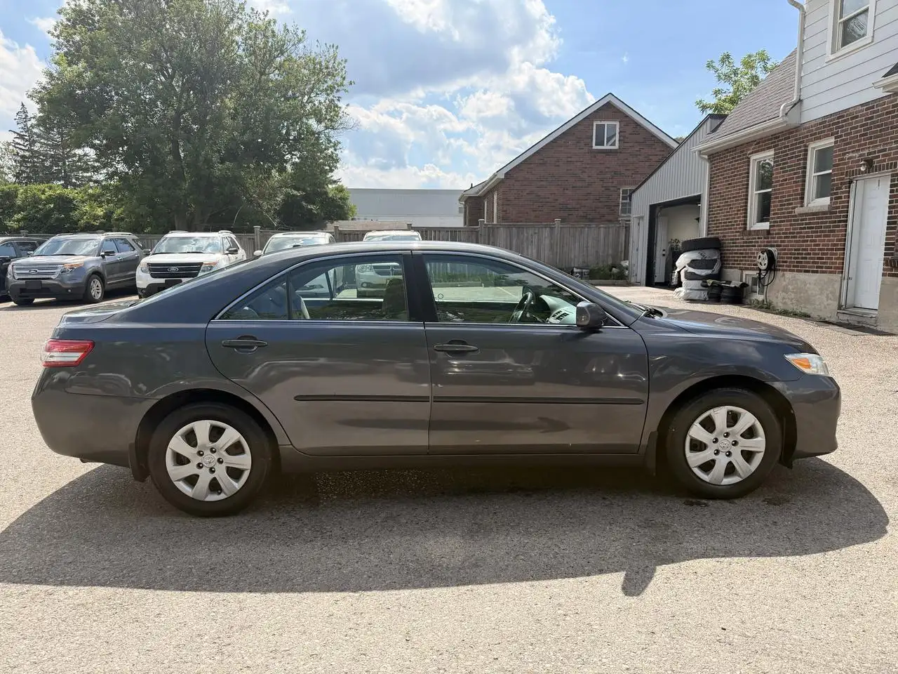 Toyota Camry снимка Toyota Camry