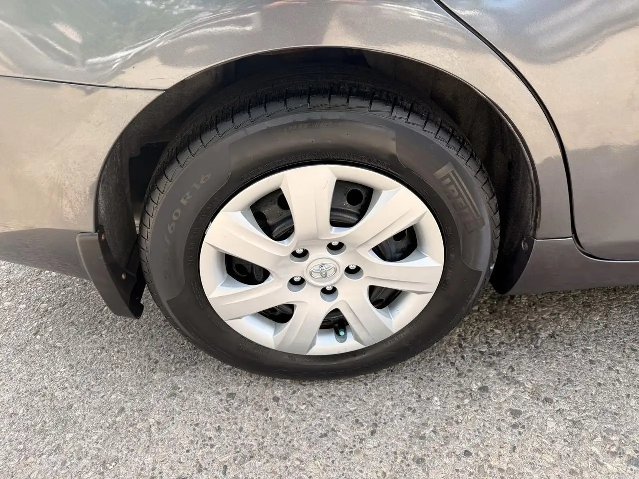 Toyota Camry снимка Toyota Camry