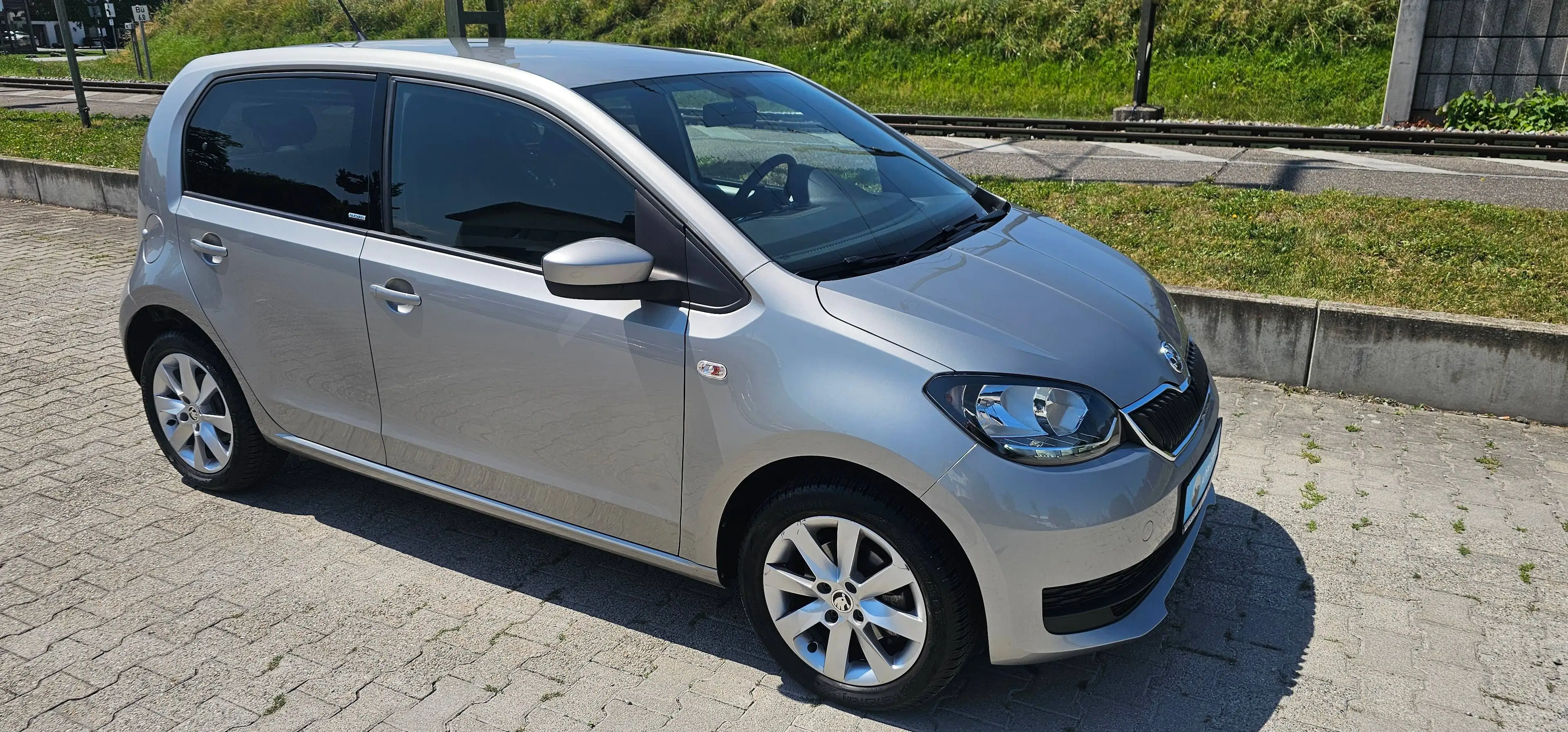 Skoda Citigo Citigo*5-Türer*1.0*MPI*Clever*1.Hand*Scheckheft*Rentner*Garage*Klima*PDC*MFL*Sitzheizung* — photo 10