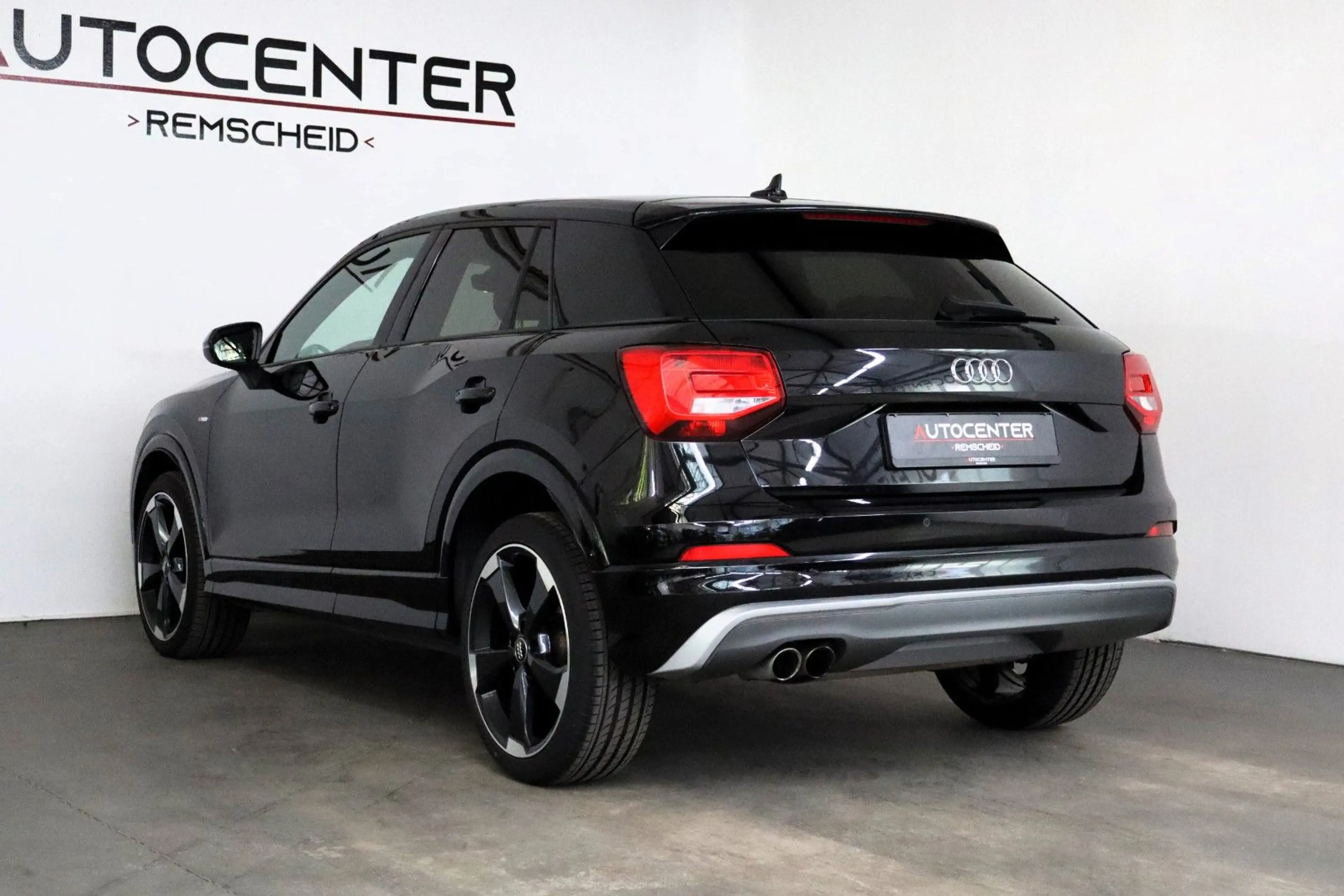 Audi Q2 1,4 TFSI S-Line Sport S-Tronic ACC DAB Ambiente — photo 4