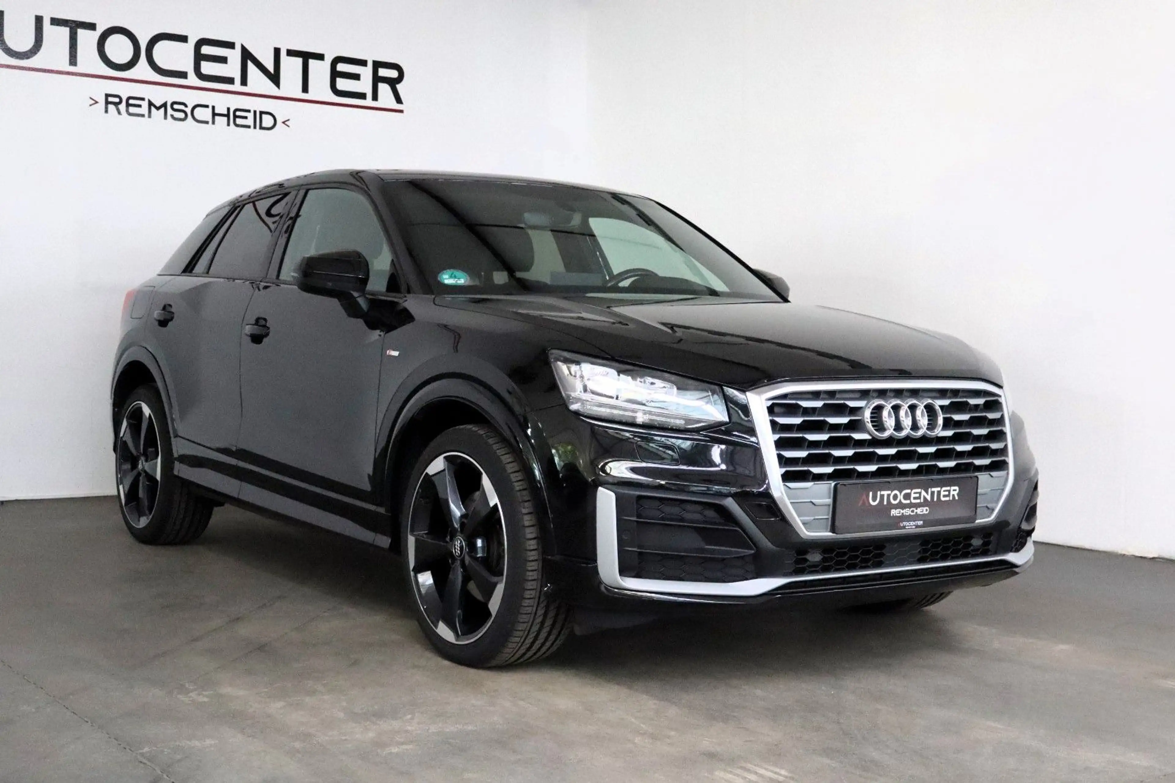 Audi Q2 1,4 TFSI S-Line Sport S-Tronic ACC DAB Ambiente — photo 3