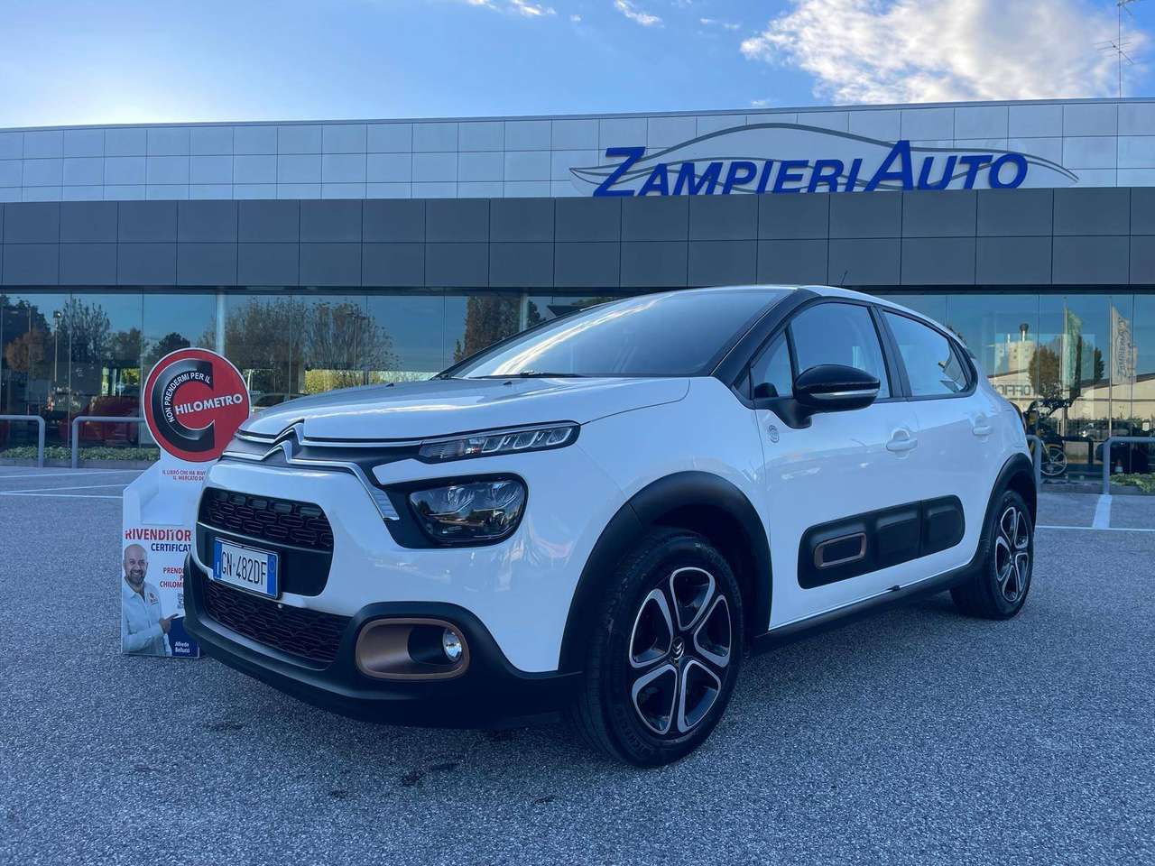 Citroen C3 C3 III 1.5 bluehdi 102CV 6M  "C-SERIES"