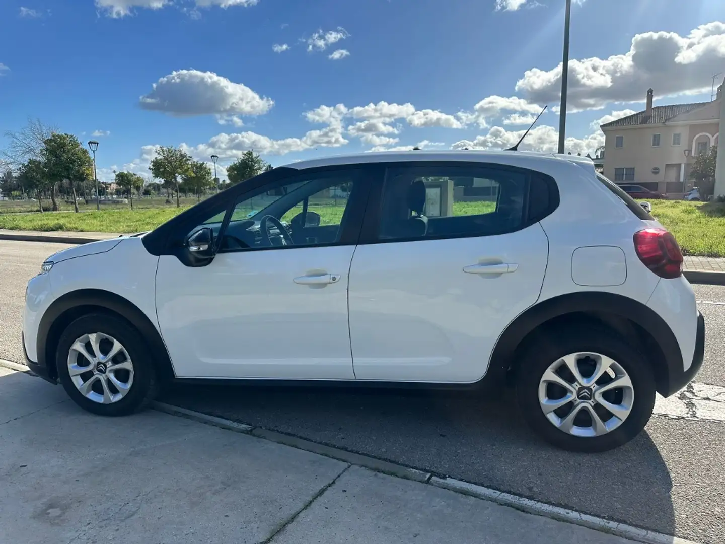 Citroen C3 1.6BlueHDi S&S Elle 100 Blanc - 2