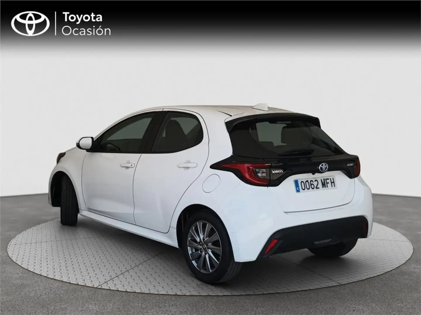 Toyota Yaris 120H 1.5 Active Tech - 2