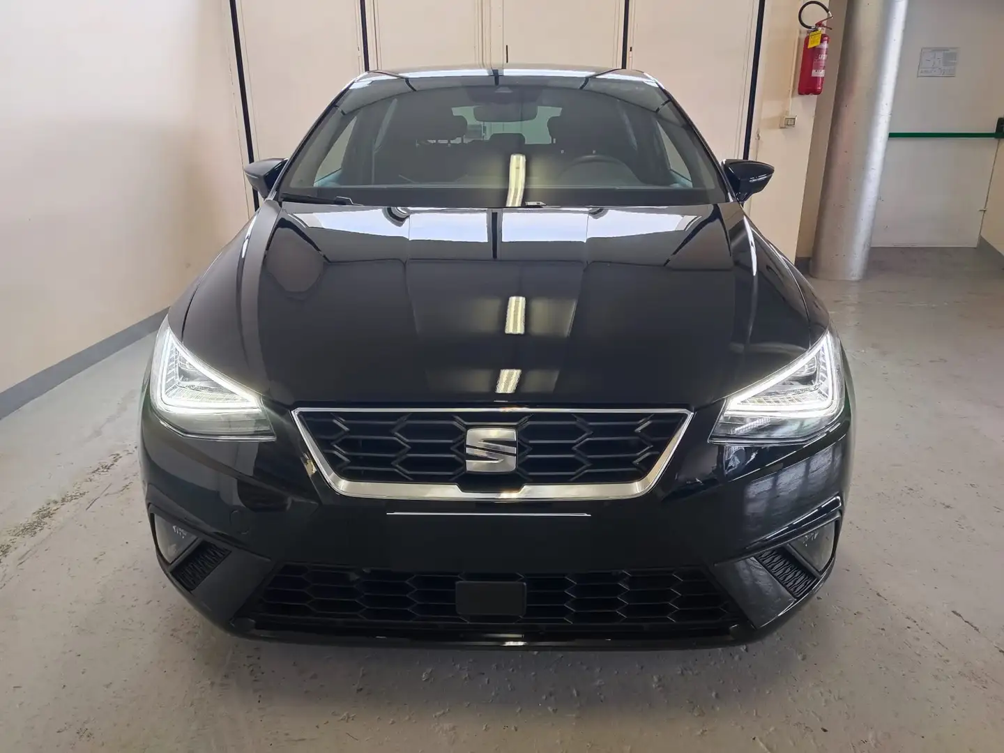 SEAT Ibiza 1.0 ecotsi FR 95cv Nero - 1