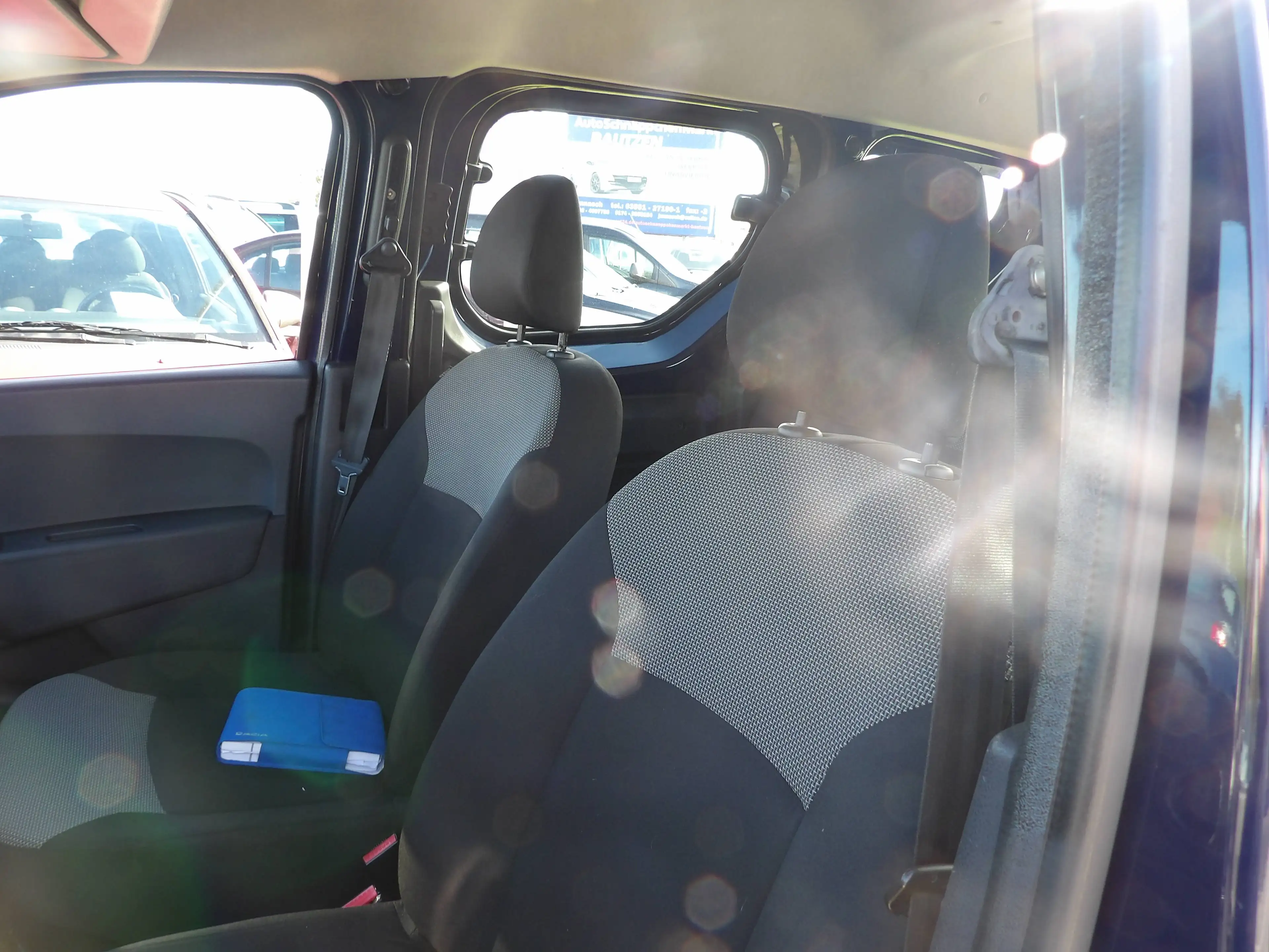 Dacia Dokker Ambiance PDC Klima Radio Bluetooth USB HU AU Neu — photo 11