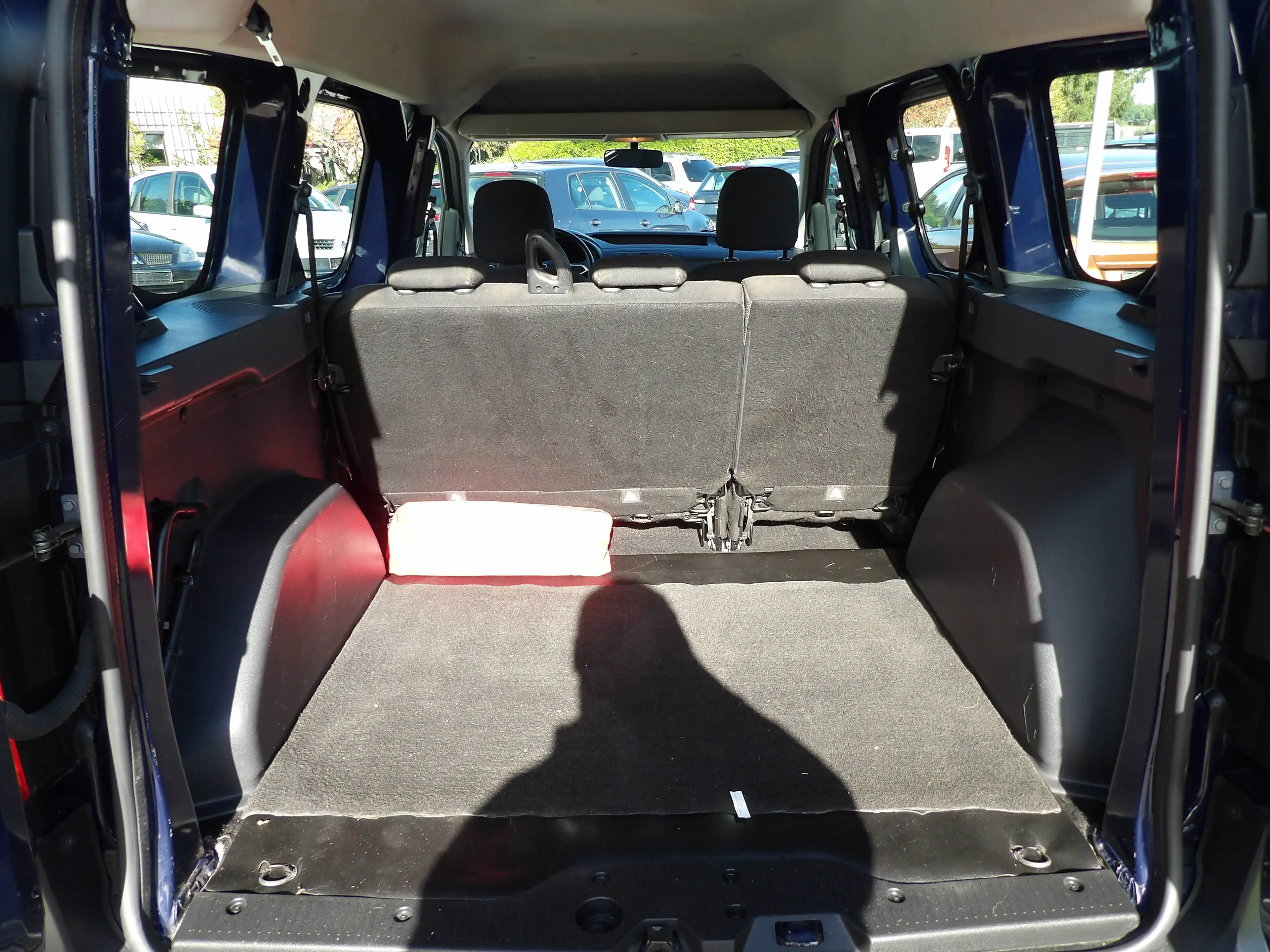 Dacia Dokker Ambiance PDC Klima Radio Bluetooth USB HU AU Neu — photo 13