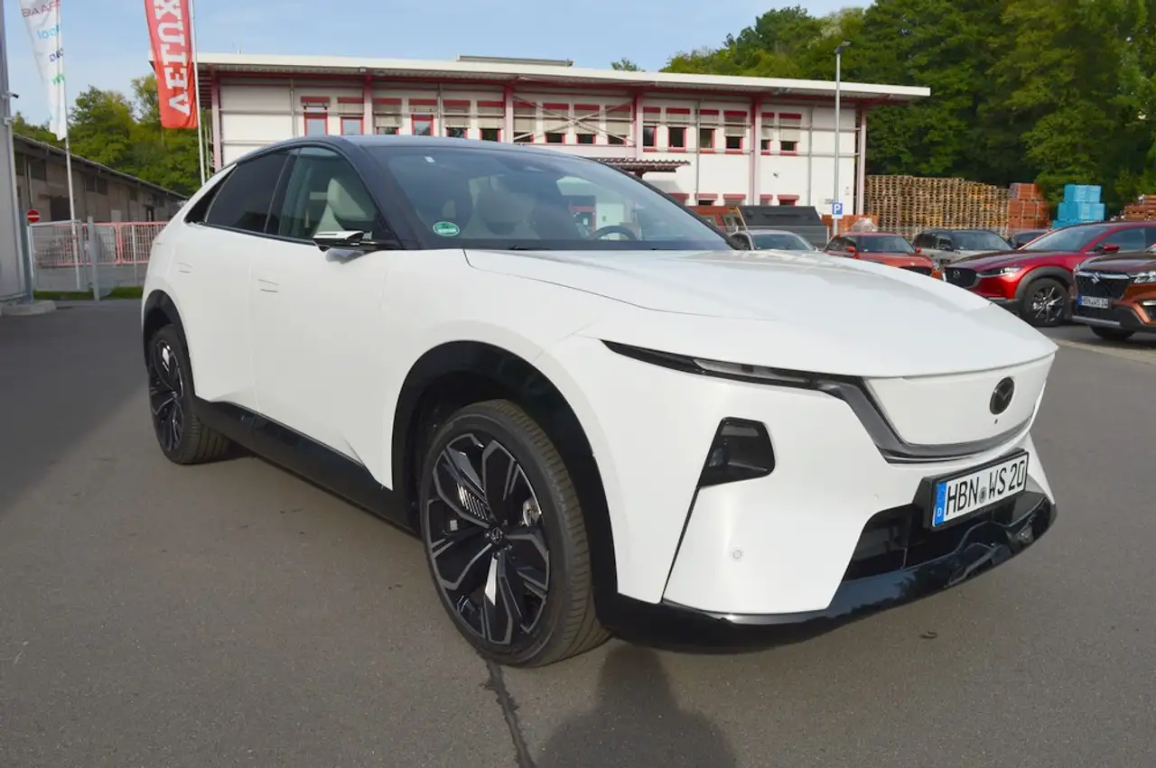 Mazda CX-6e EV Takumi Plus *Leder+360+Pano+Belüftung*, миниатюра 4