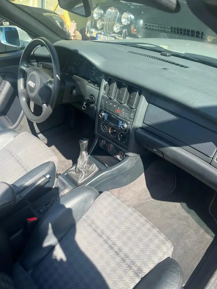 Audi Cabriolet 1.8, foto 11