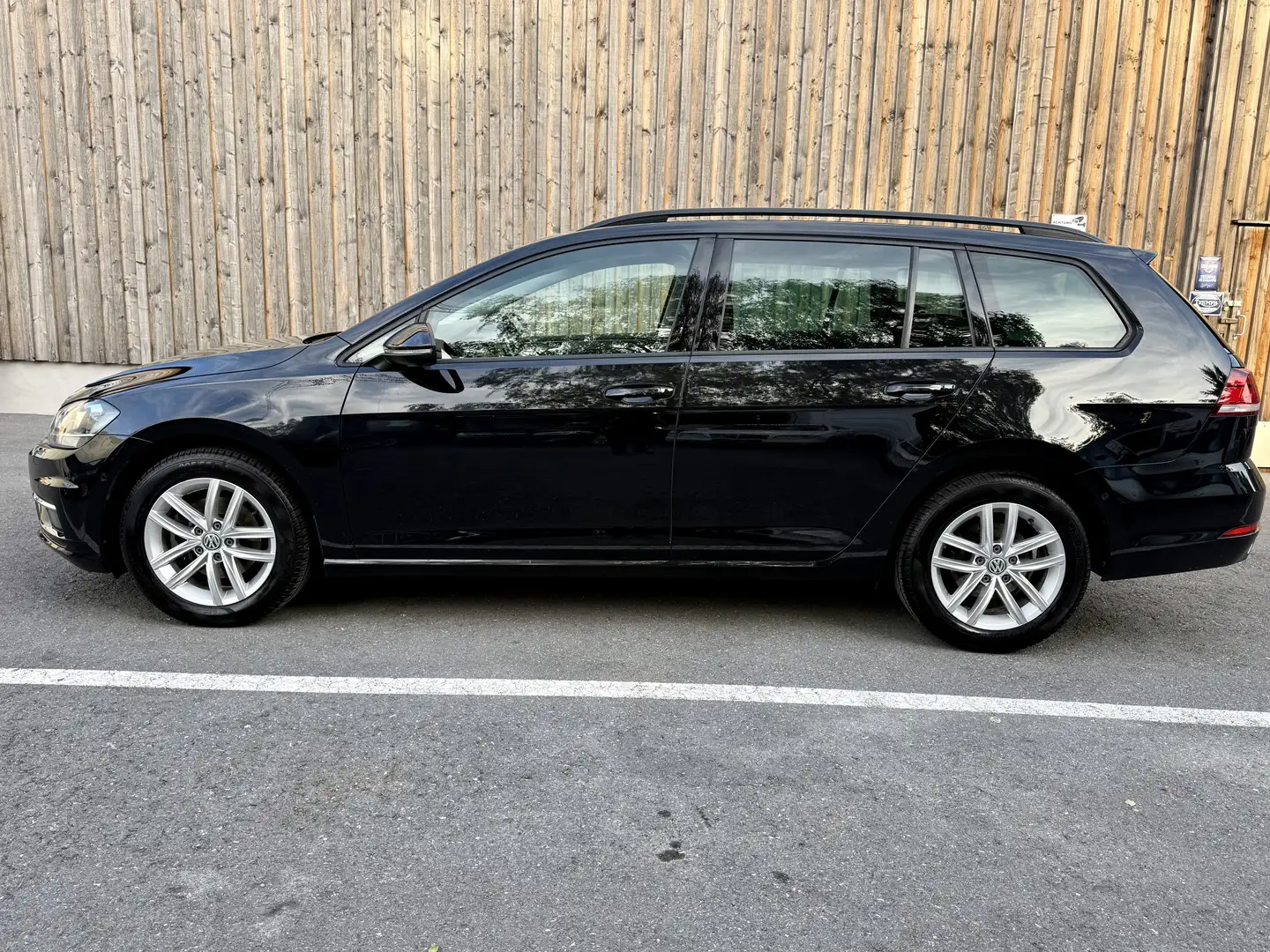 Volkswagen Golf Variant Comfortline BMT/Start-Stop Schwarz - 2