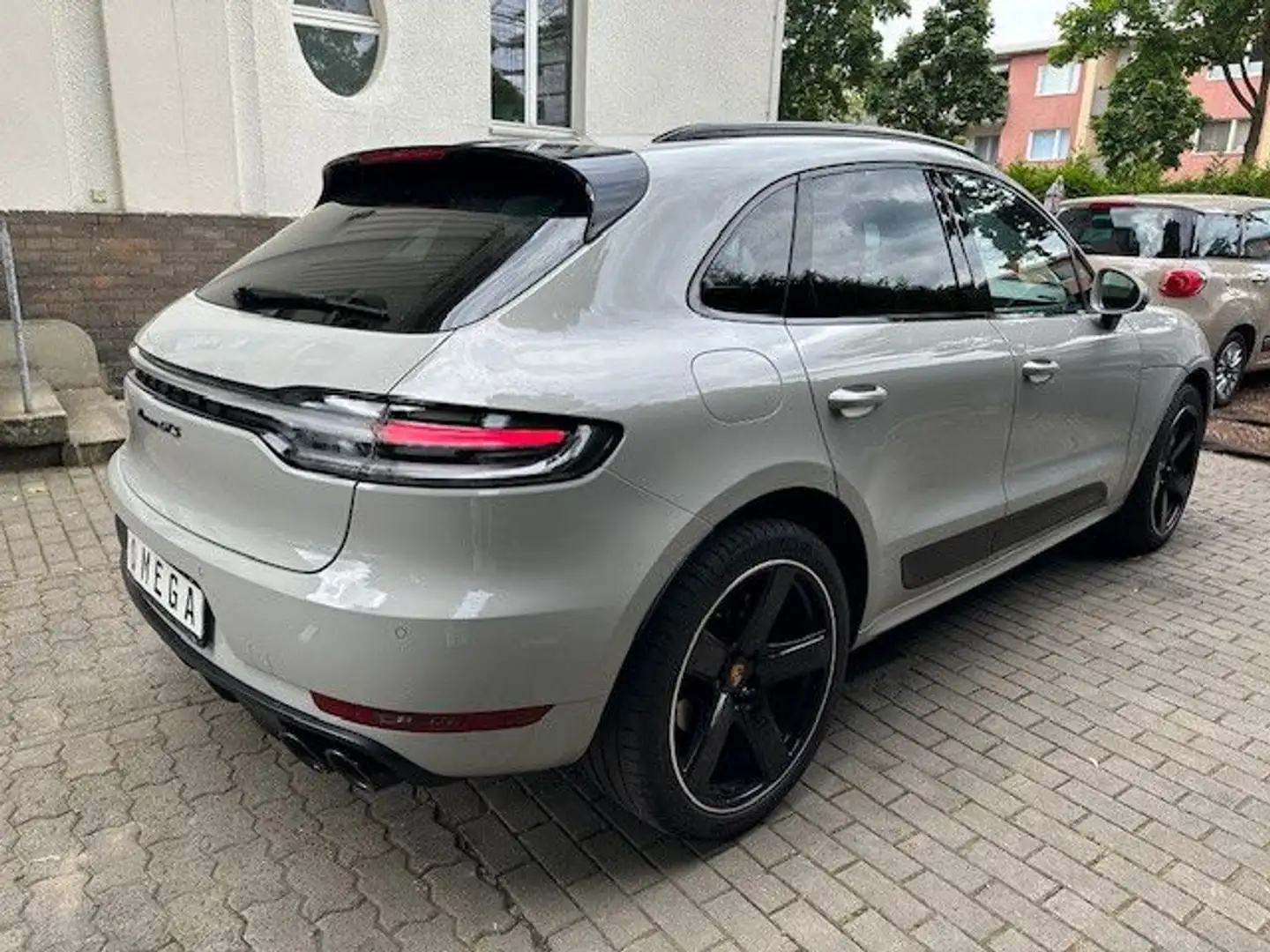 Porsche Macan MACAN GTS|CHRONO|PANO|LUFT|360°|GARANTIE Grey - 2