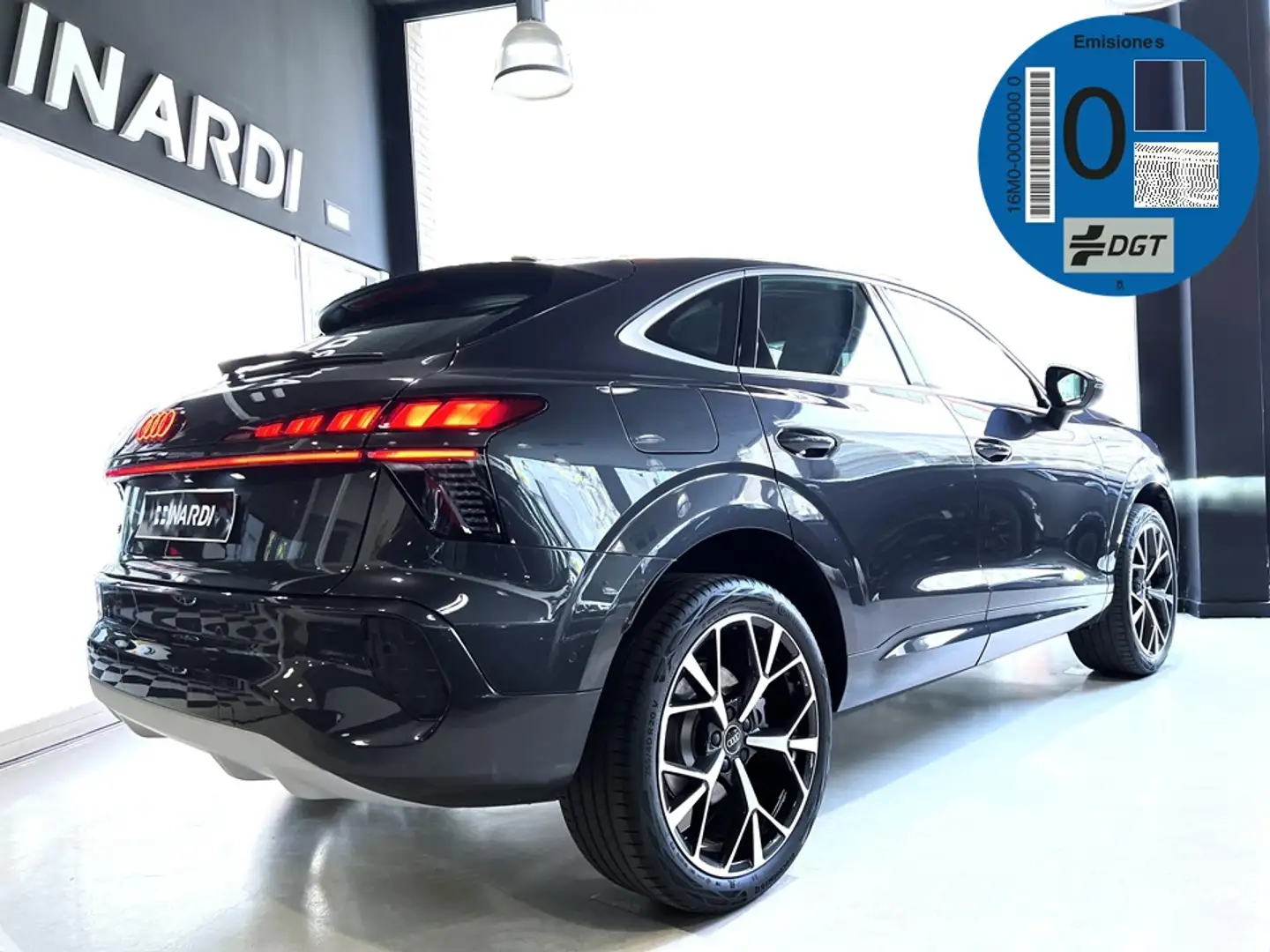 Audi Q3 Sportback e-hybrid Progressive S tronic 200kW Gris - 1