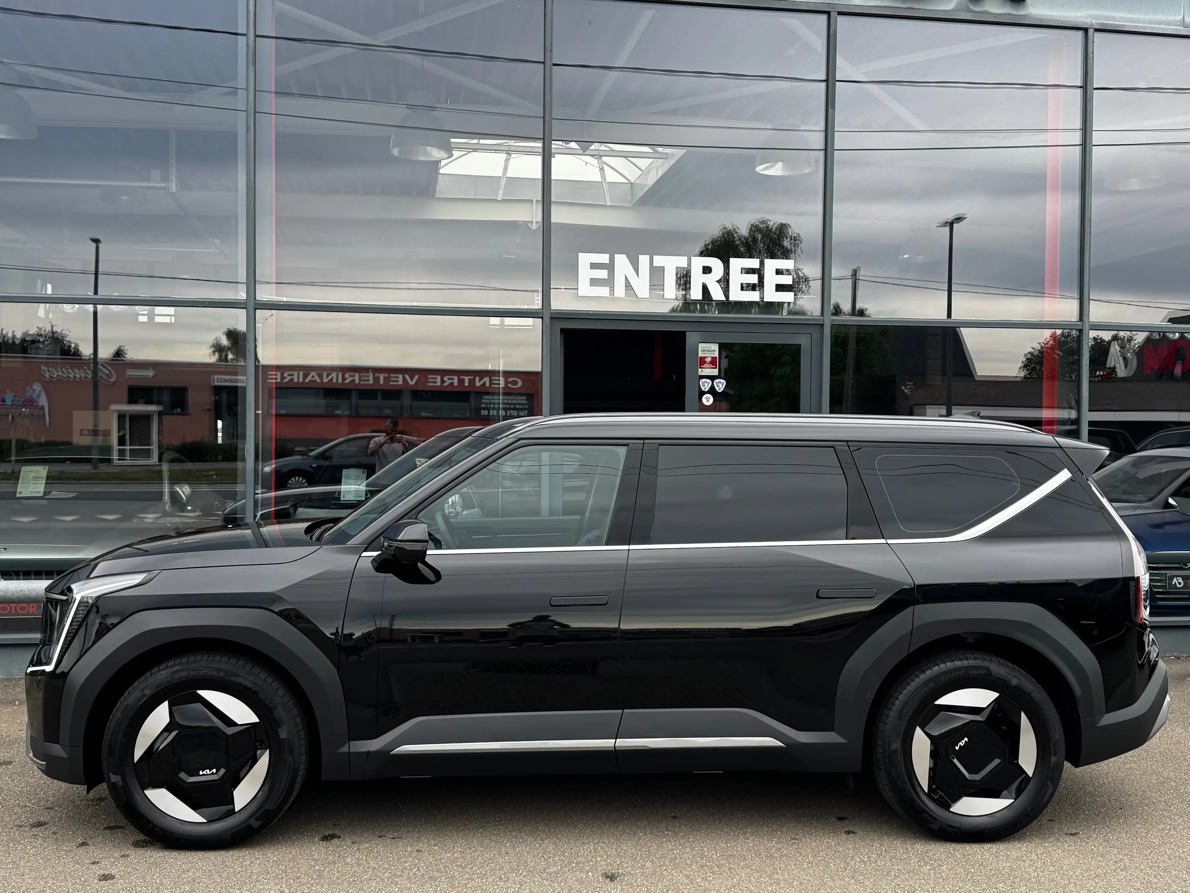 Kia EV9 EV9 76.1 kWh 7 PLACES 10000KM 1ER PROPRIETAIRE — photo 8