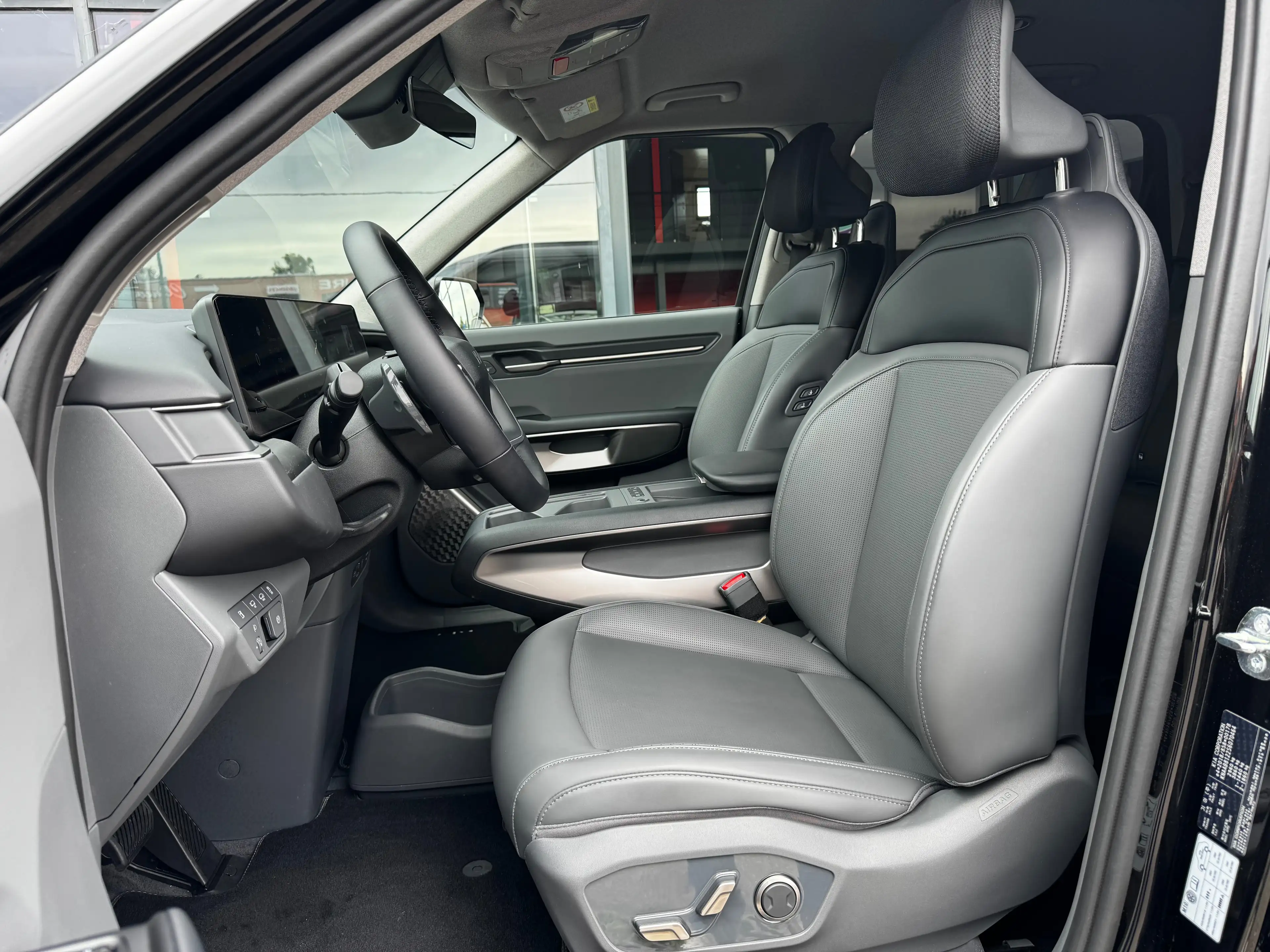 Kia EV9 EV9 76.1 kWh 7 PLACES 10000KM 1ER PROPRIETAIRE — photo 12
