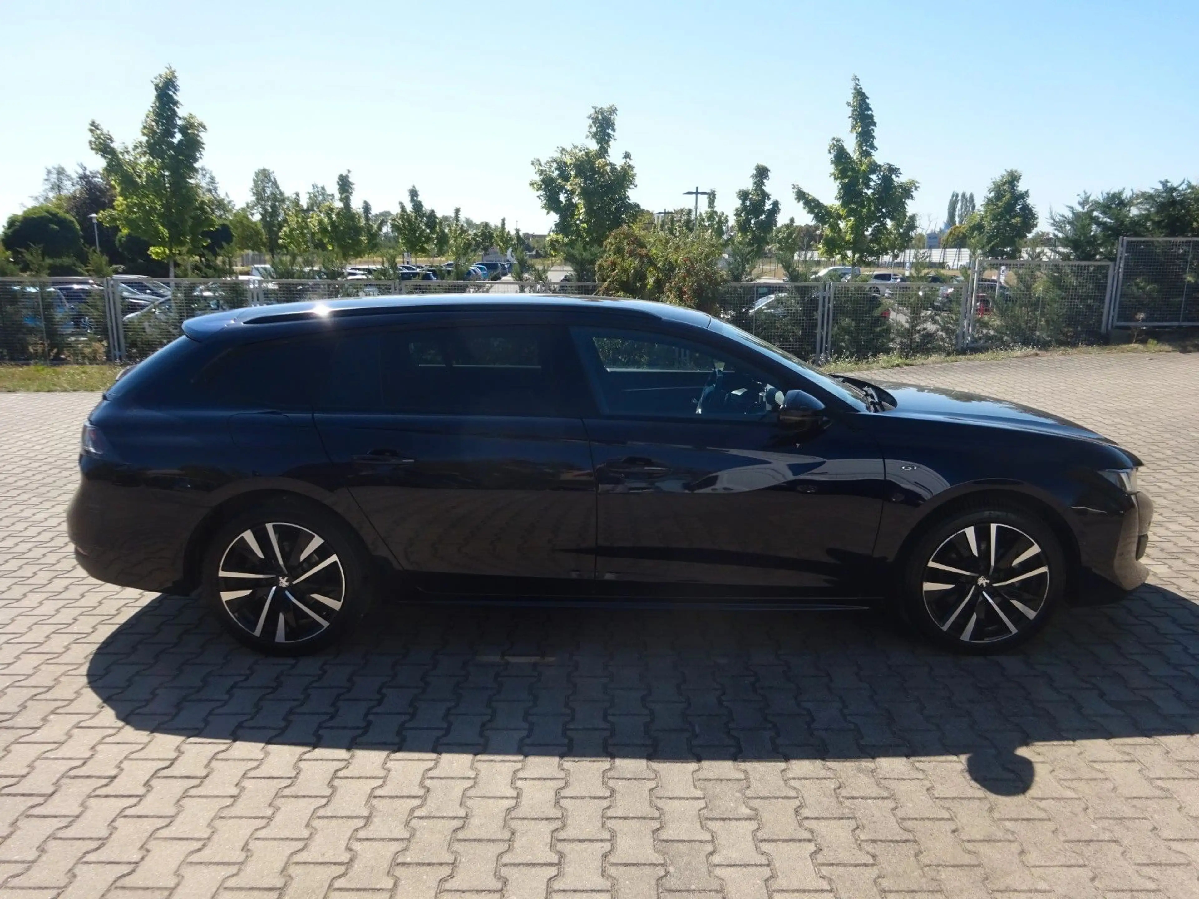 Peugeot 508 SW 130PS Autm. GT LED ACC Navi — photo 7