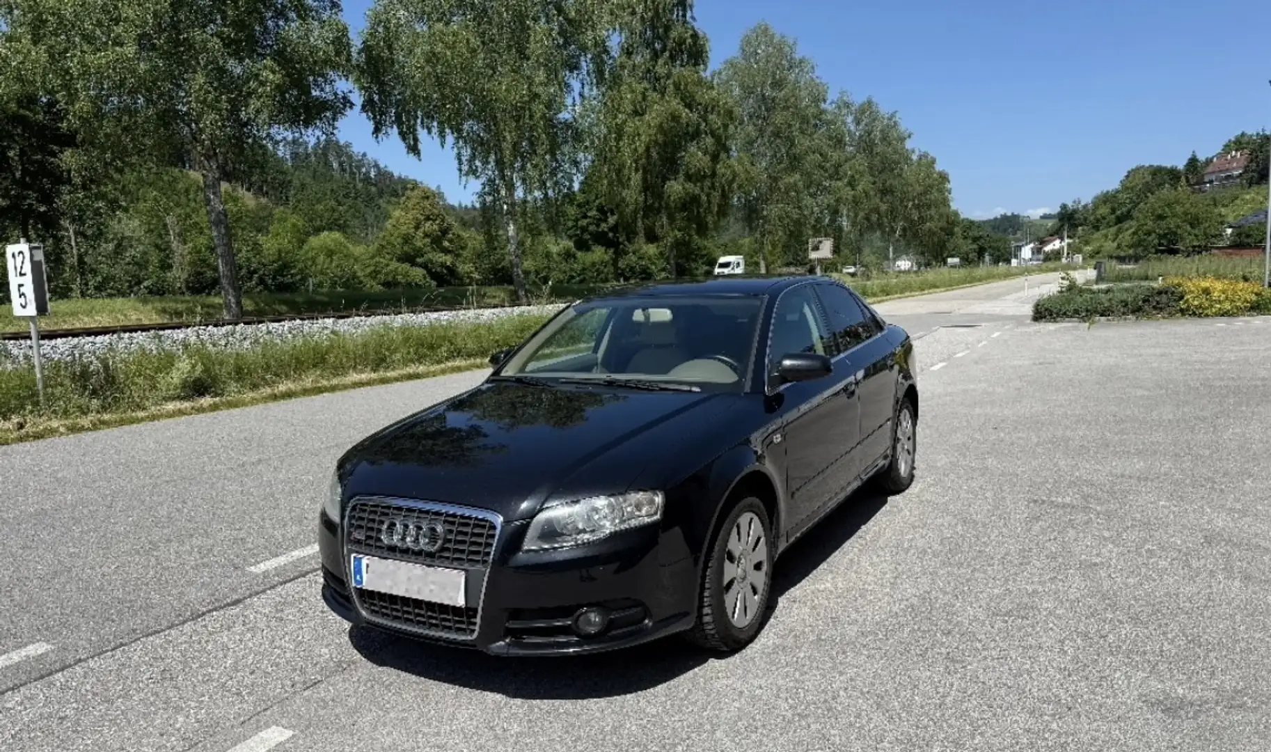 Audi A4 2,0 TDI DPF Le Mans Edition - 1