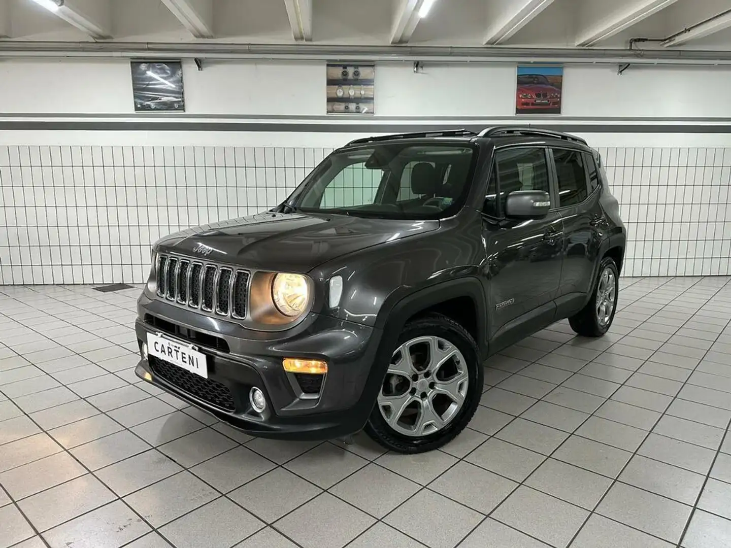 Jeep Renegade 1.0 t3 Limited 2wd Grijs - 1
