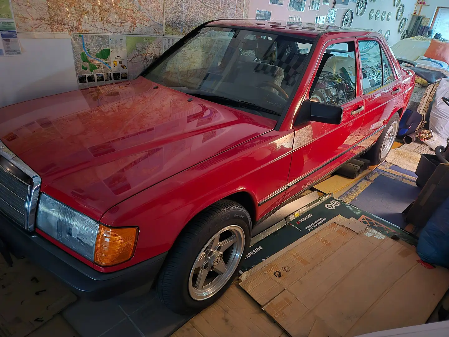 Mercedes-Benz 190 190 E 2,0 Rot - 2