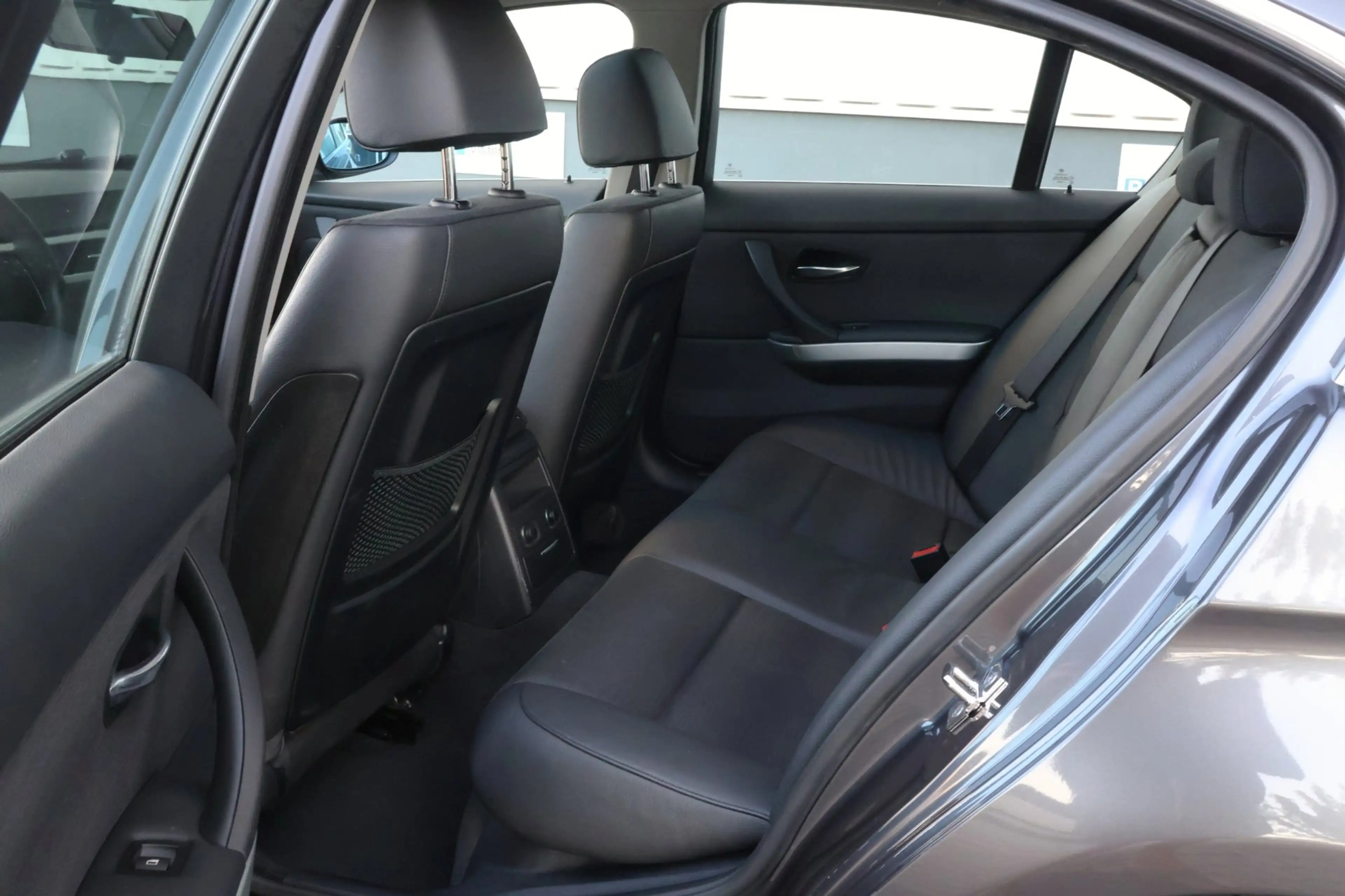 BMW 325 3-serie 325i 6-Cilinder Handgeschakeld | 1e Eigena — photo 24