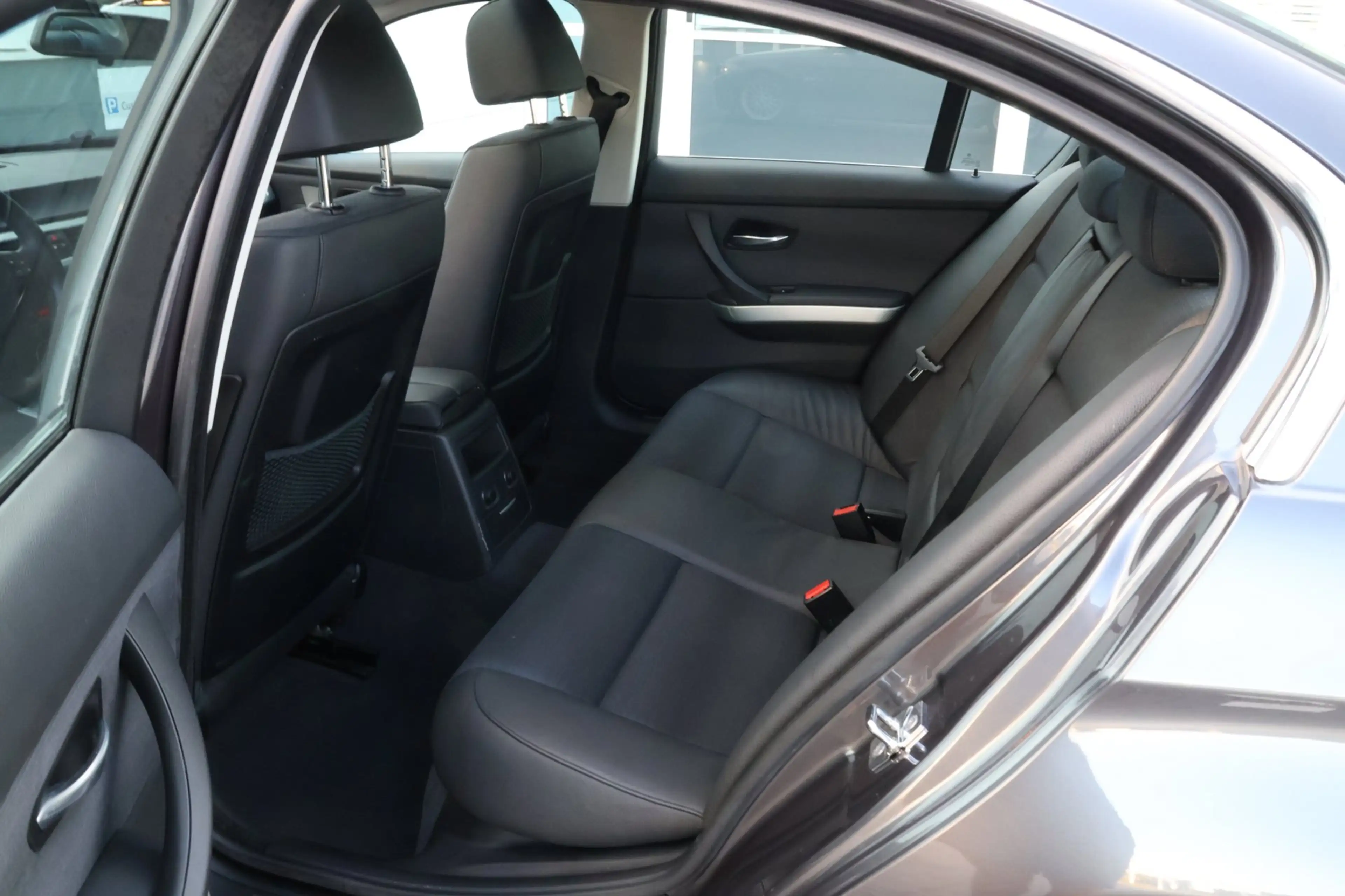 BMW 325 3-serie 325i 6-Cilinder Handgeschakeld | 1e Eigena — photo 28