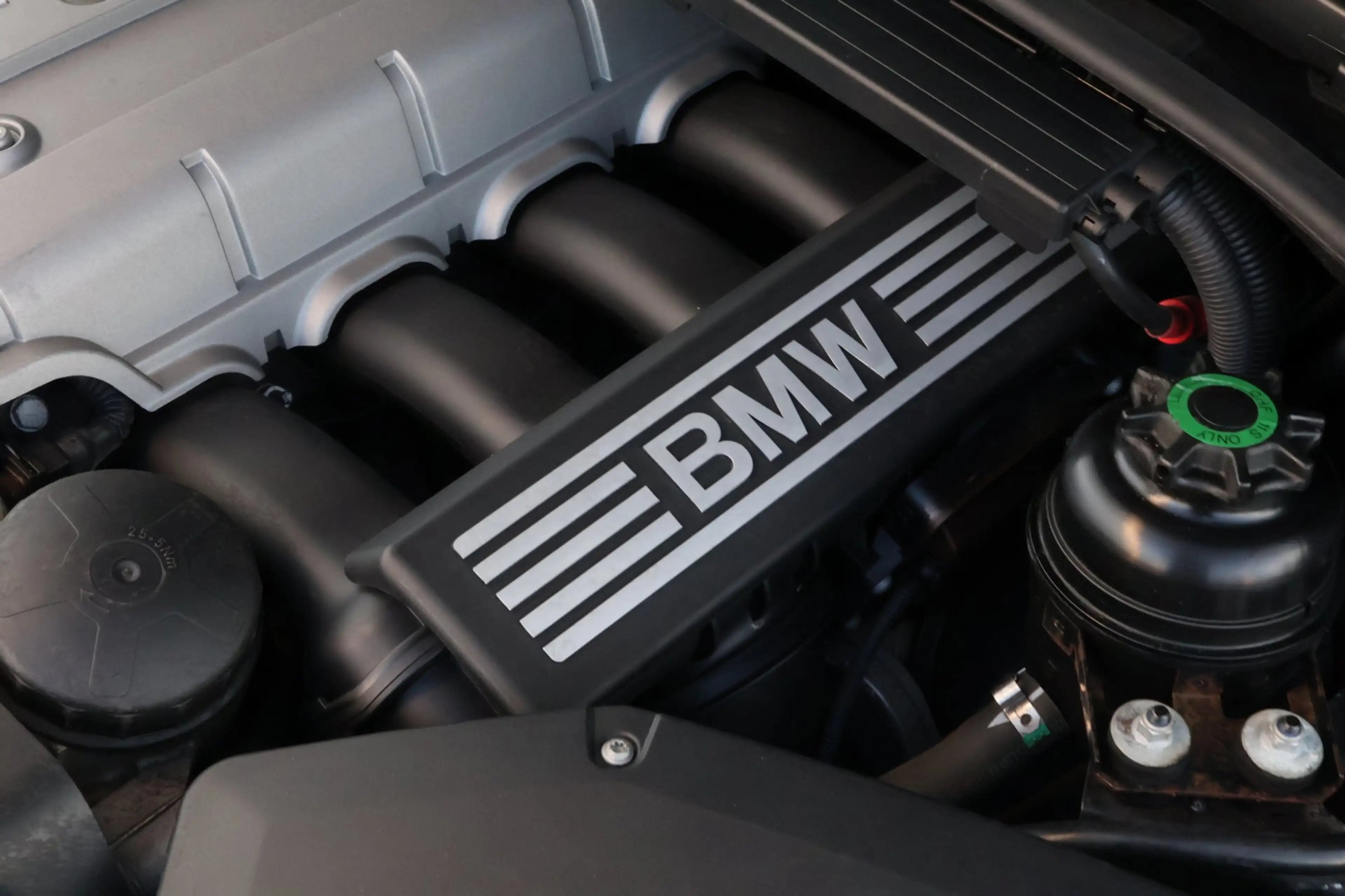 BMW 325 3-serie 325i 6-Cilinder Handgeschakeld | 1e Eigena — photo 22