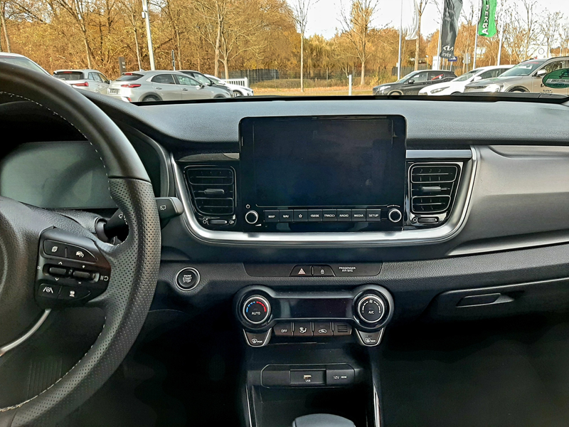 Kia Stonic 1.0T 48V DCT SPIRIT TECH MJ25 — photo 14