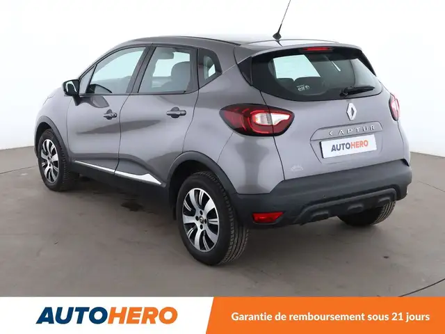 Renault Captur view 4