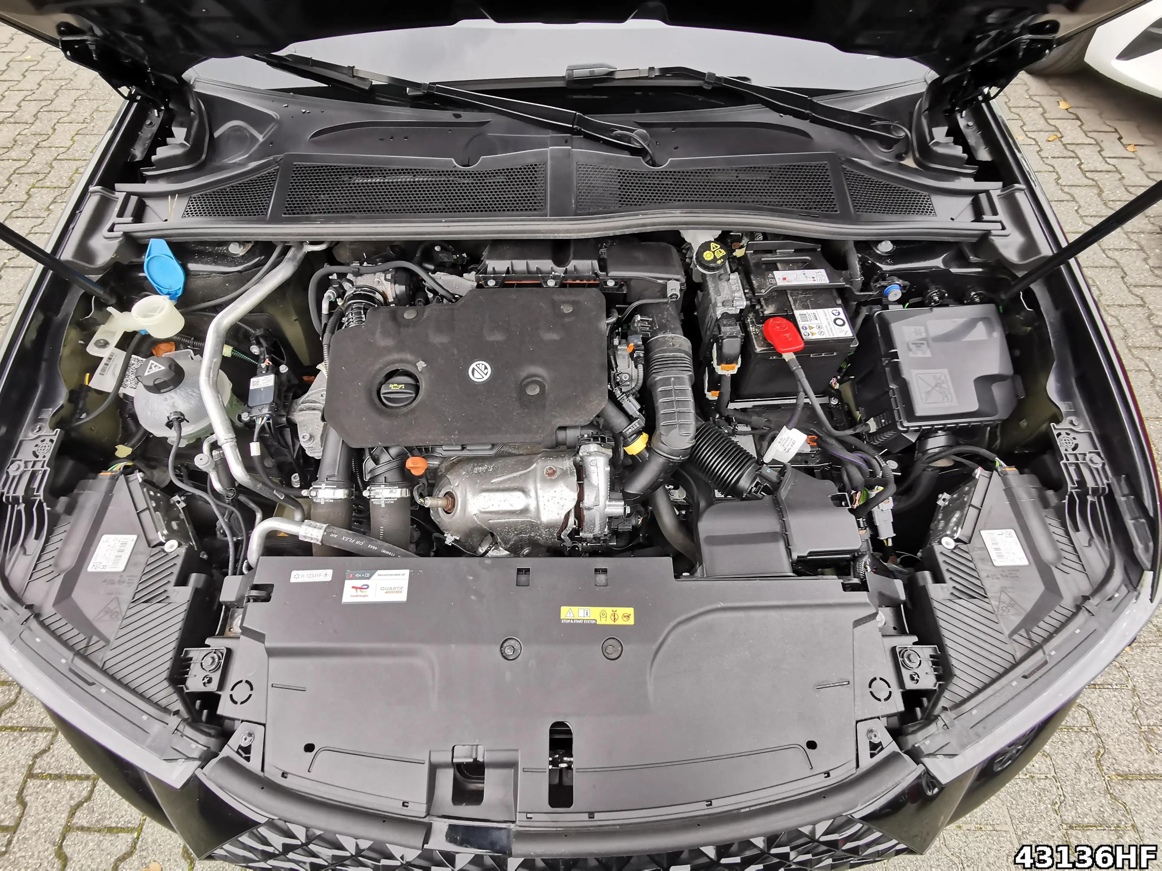 DS Automobiles DS 4 Performance Line — photo 6