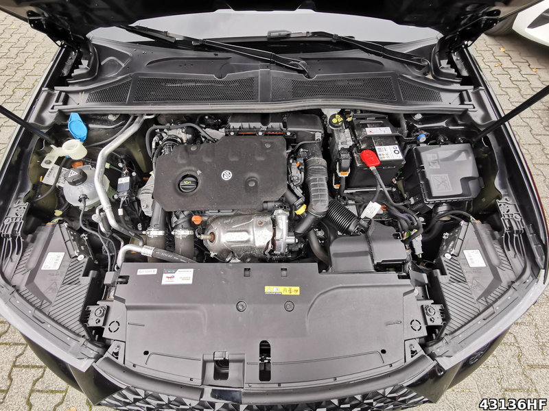 DS Automobiles DS 4 Performance Line — photo 6