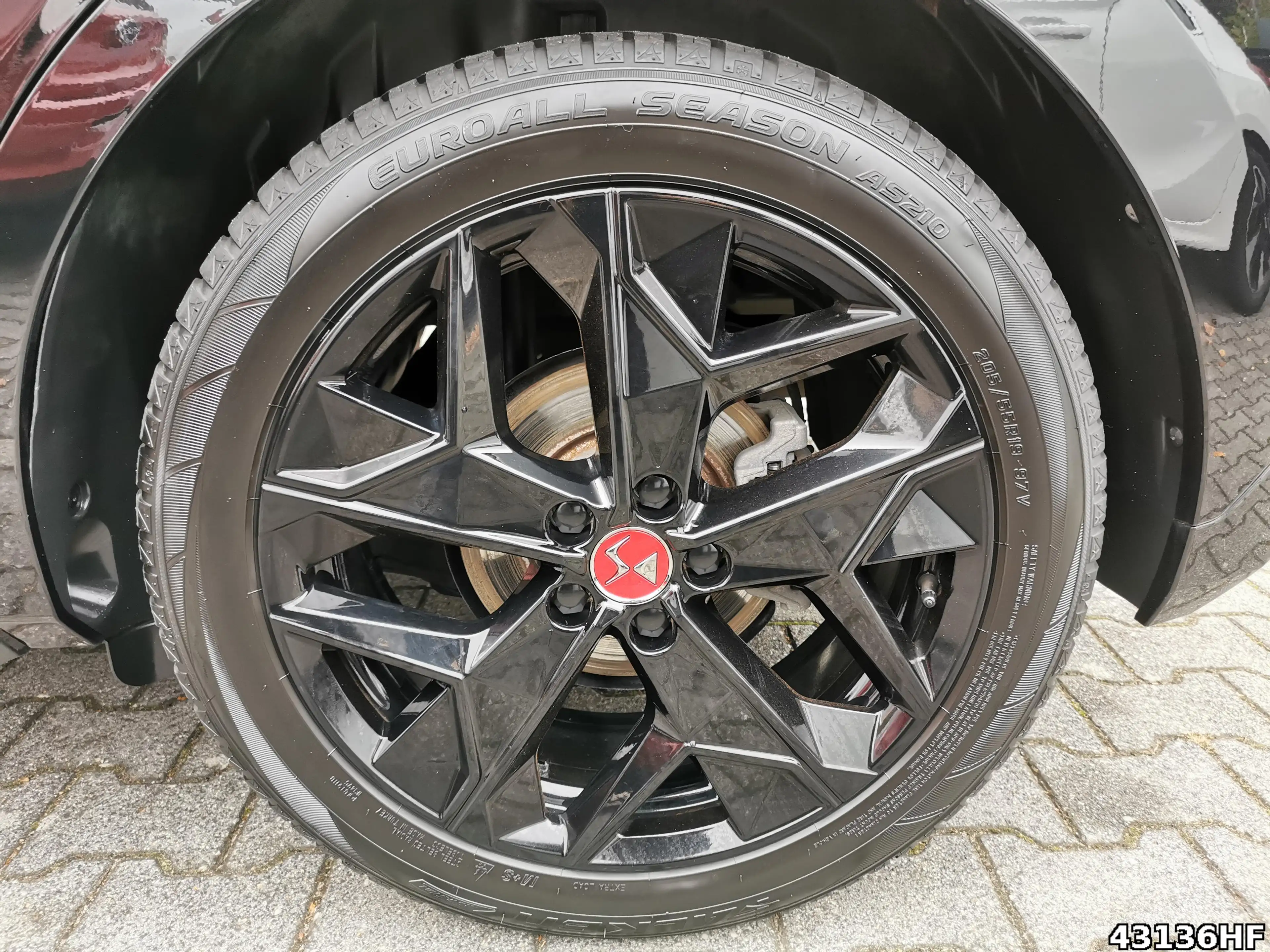 DS Automobiles DS 4 Performance Line — photo 5